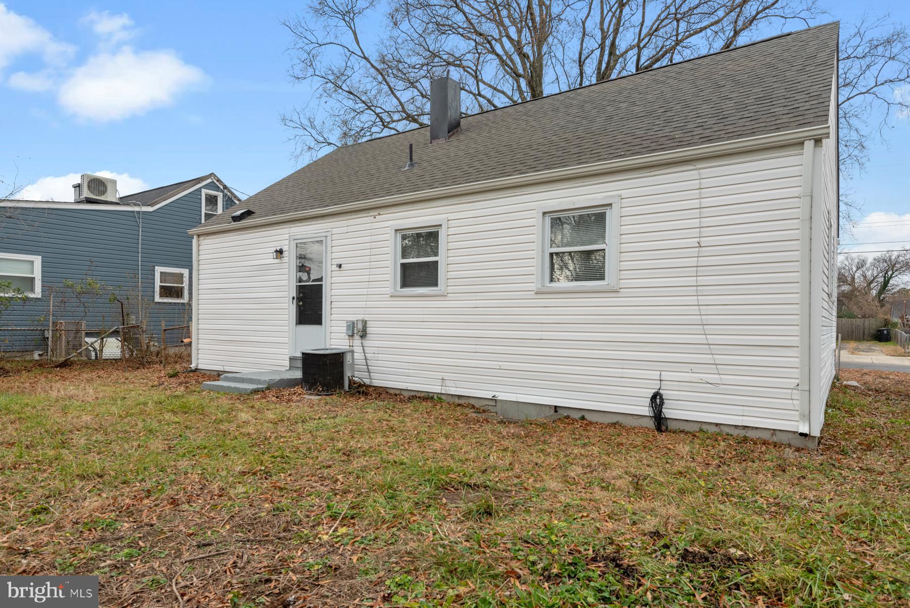 NORTH FORESTVILLE - Residential