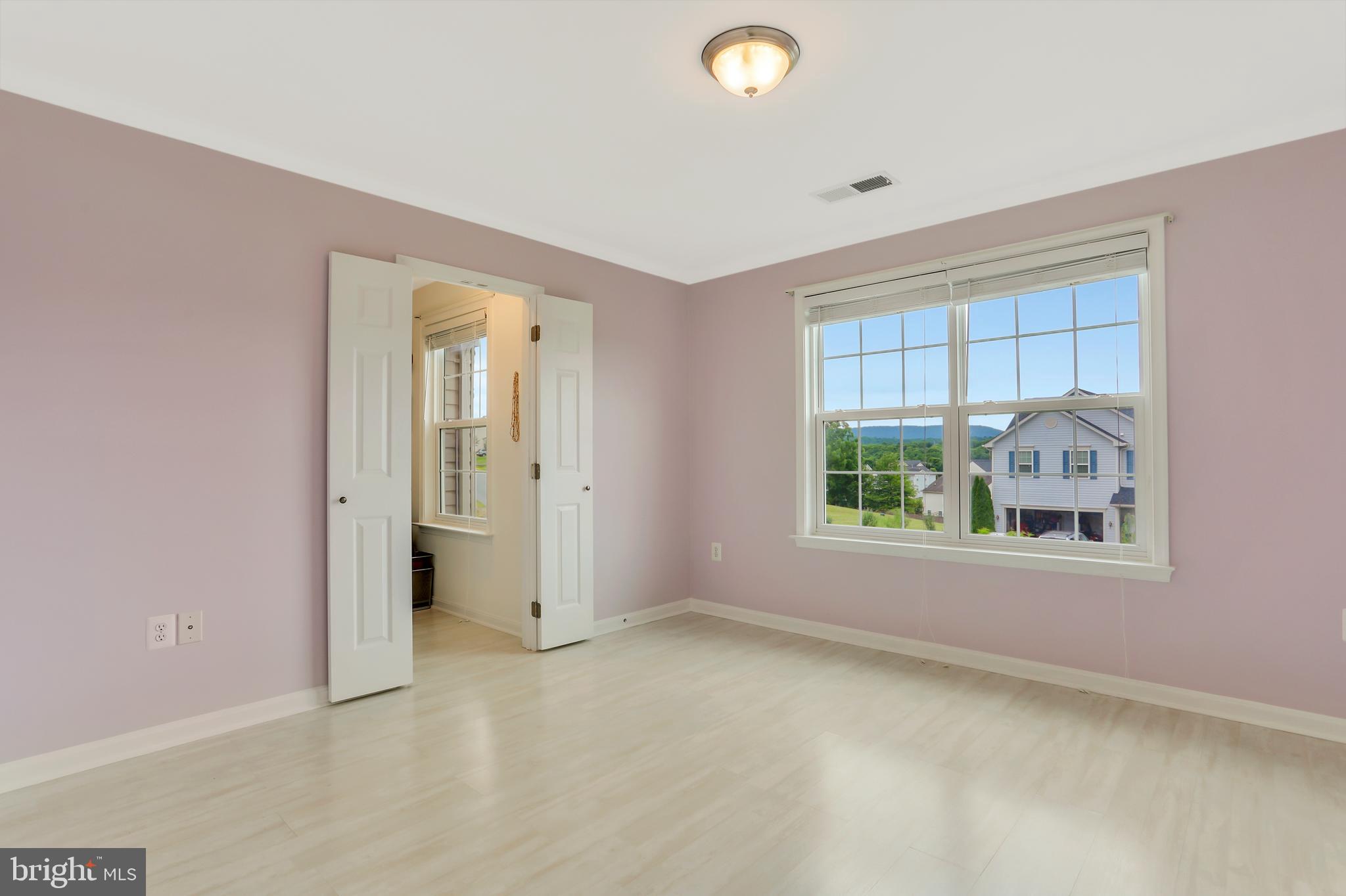 SHERIDAN ESTATES - Residential