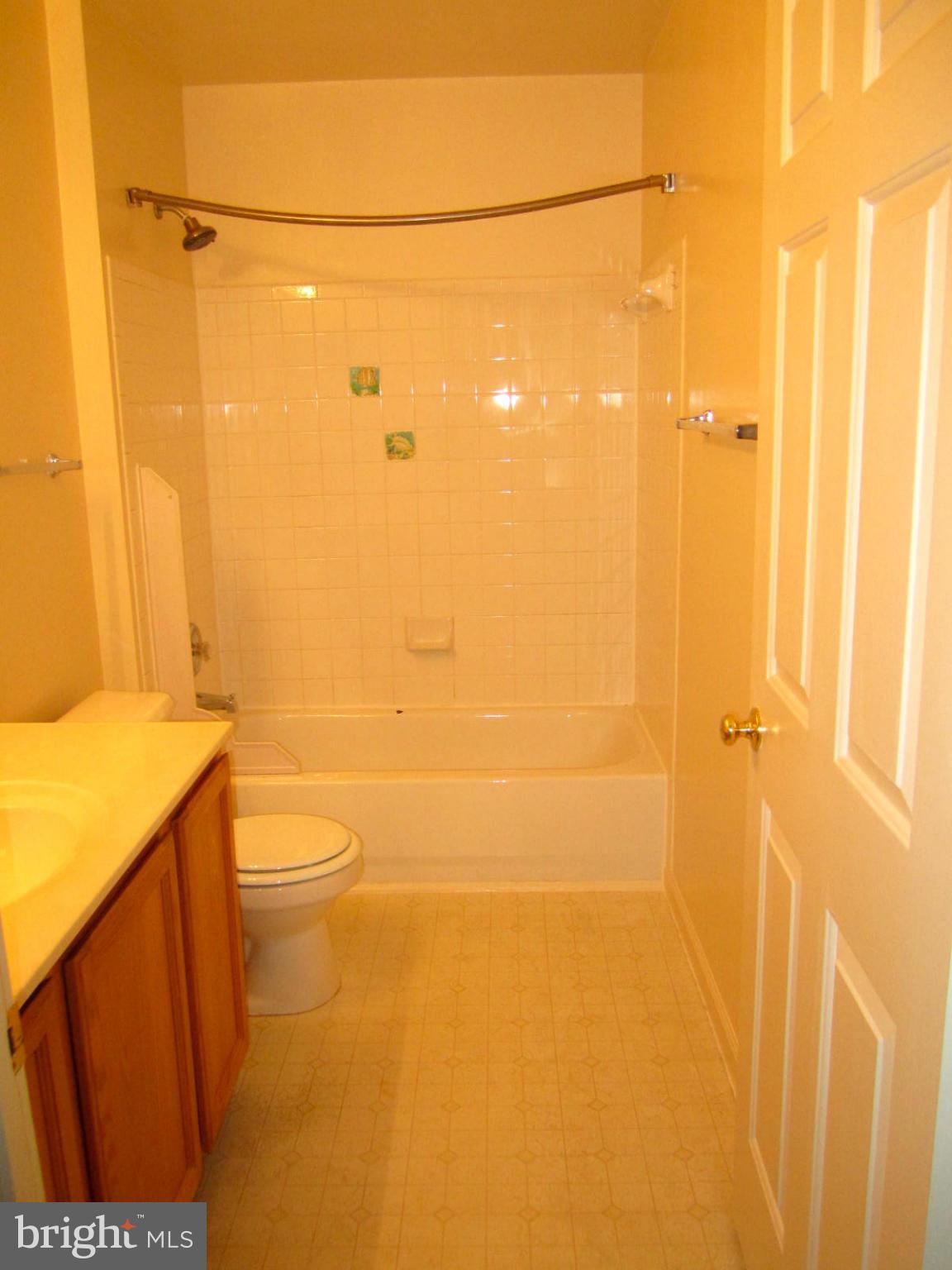 SUMMIT CREEK - Residential Lease