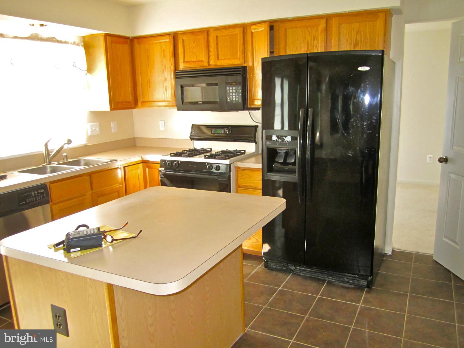 SUMMIT CREEK - Residential Lease