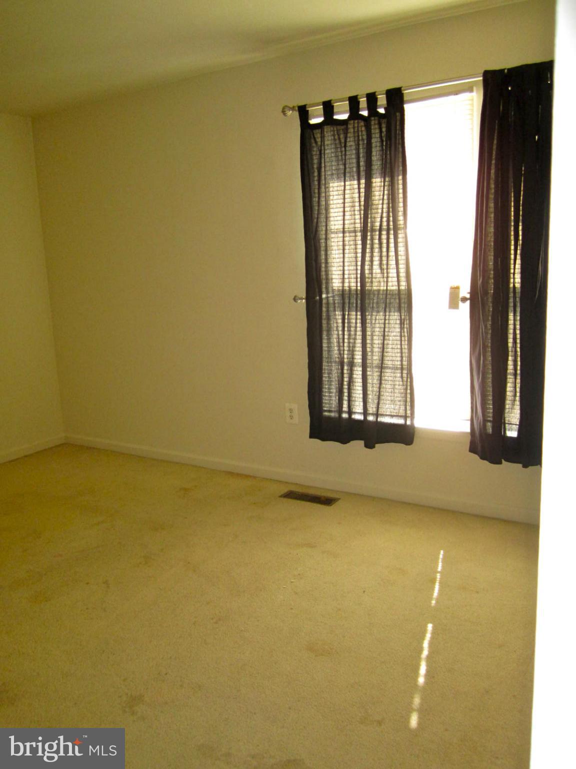 SUMMIT CREEK - Residential Lease