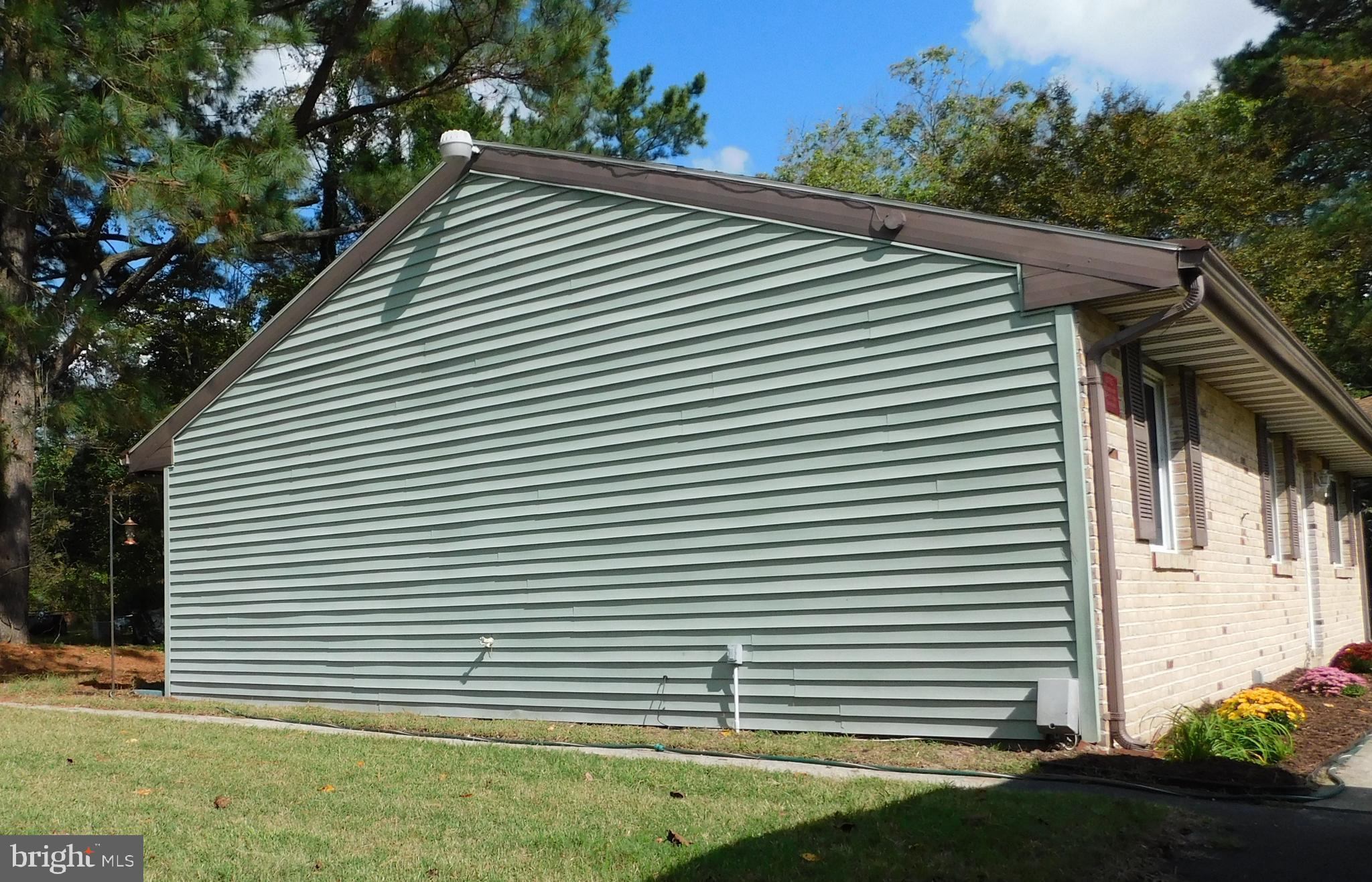 HAVASSY MANOR - Residential