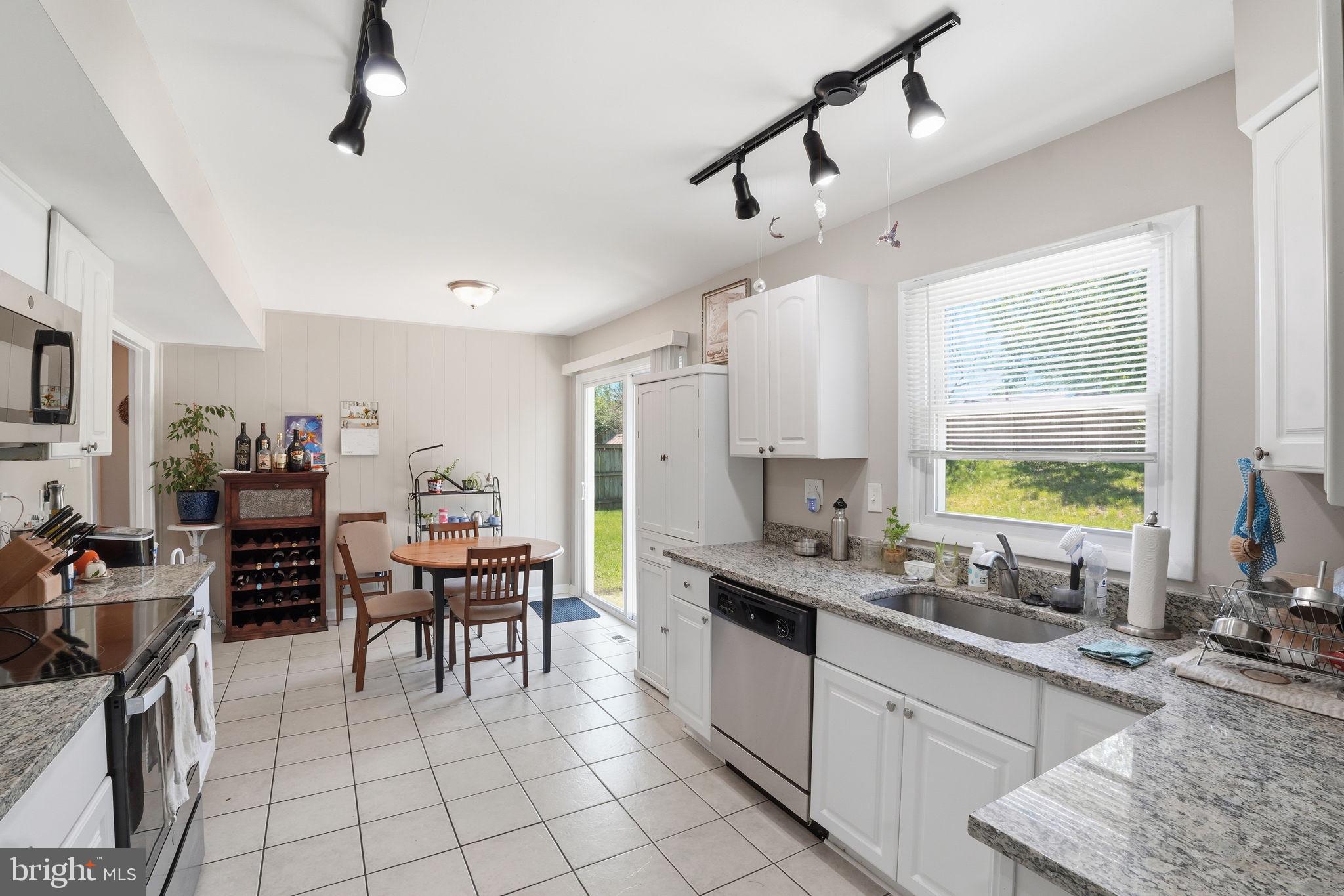 OVERBROOK AT BELAIR - Residential