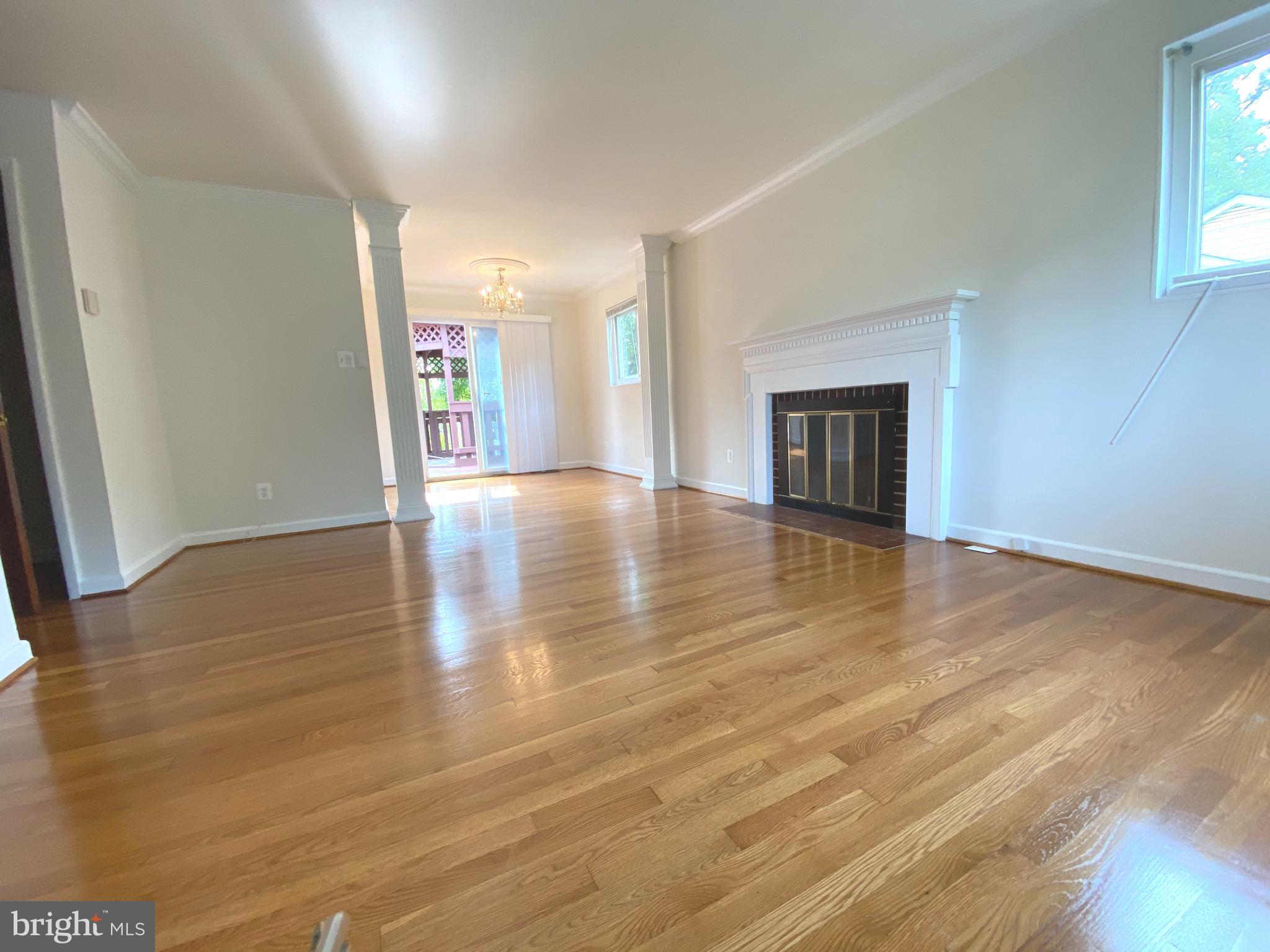 BROYHILL PARK - Residential Lease