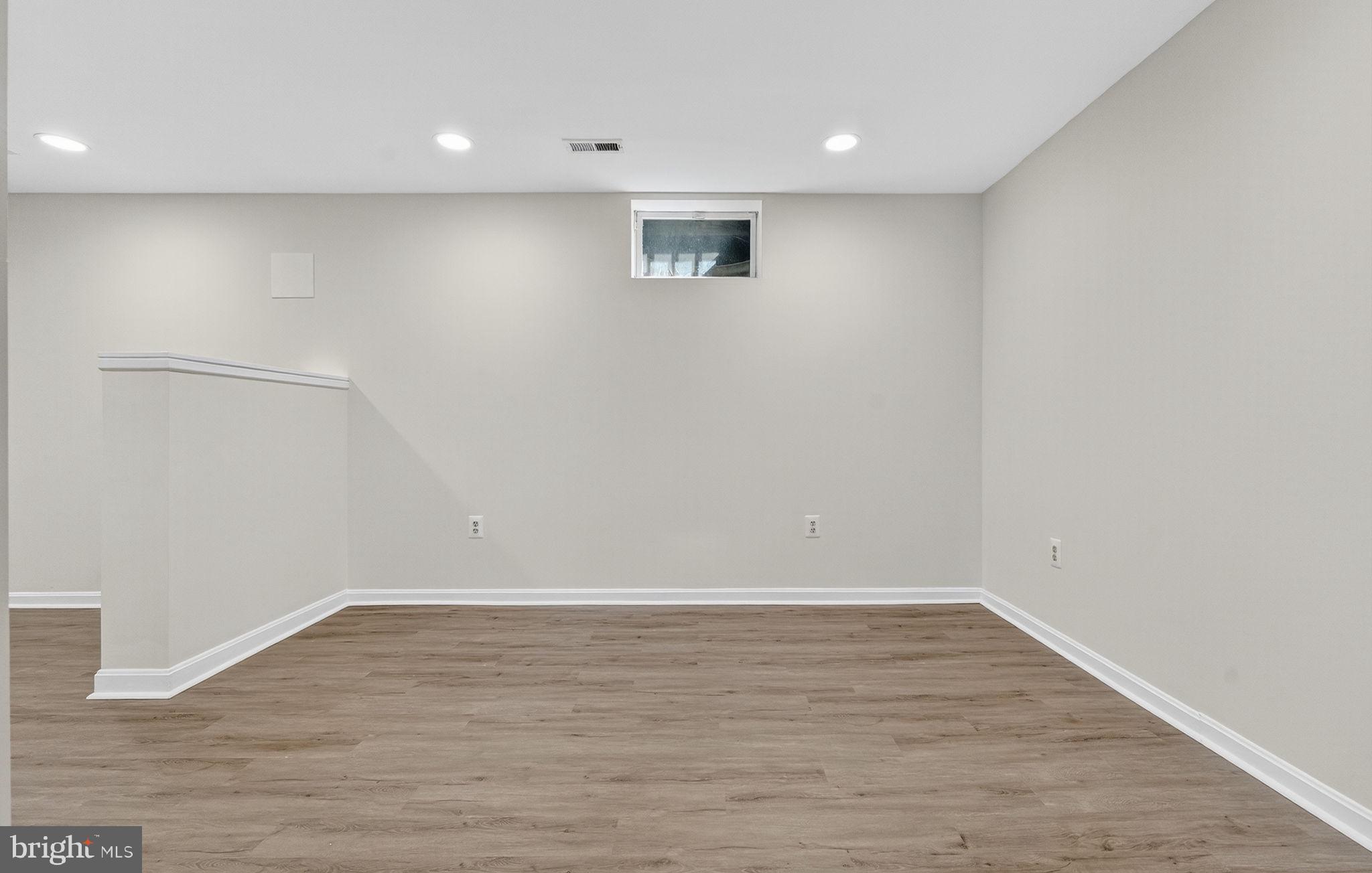 SYCAMORE RIDGE - Residential