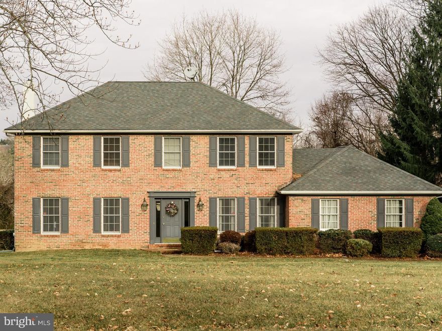 Does the Cold have you dreaming of Warm weather?  This home is a Summer Dream , Enjoy the In-ground Swift  Pool, 6 Person Hot Tub, relax on the 2 Decks or Screened Porch. Tucked back in the community of Marley Farms, .93 Acre Lot on  cul-de-sac st,rear yard  fenced.  3/4 Bedroom homes offers Fam, Rm with FP, updated Kitchen, 1st Flr Laundry & Office. Additional Sq. Ft with the Finished Bsmt.