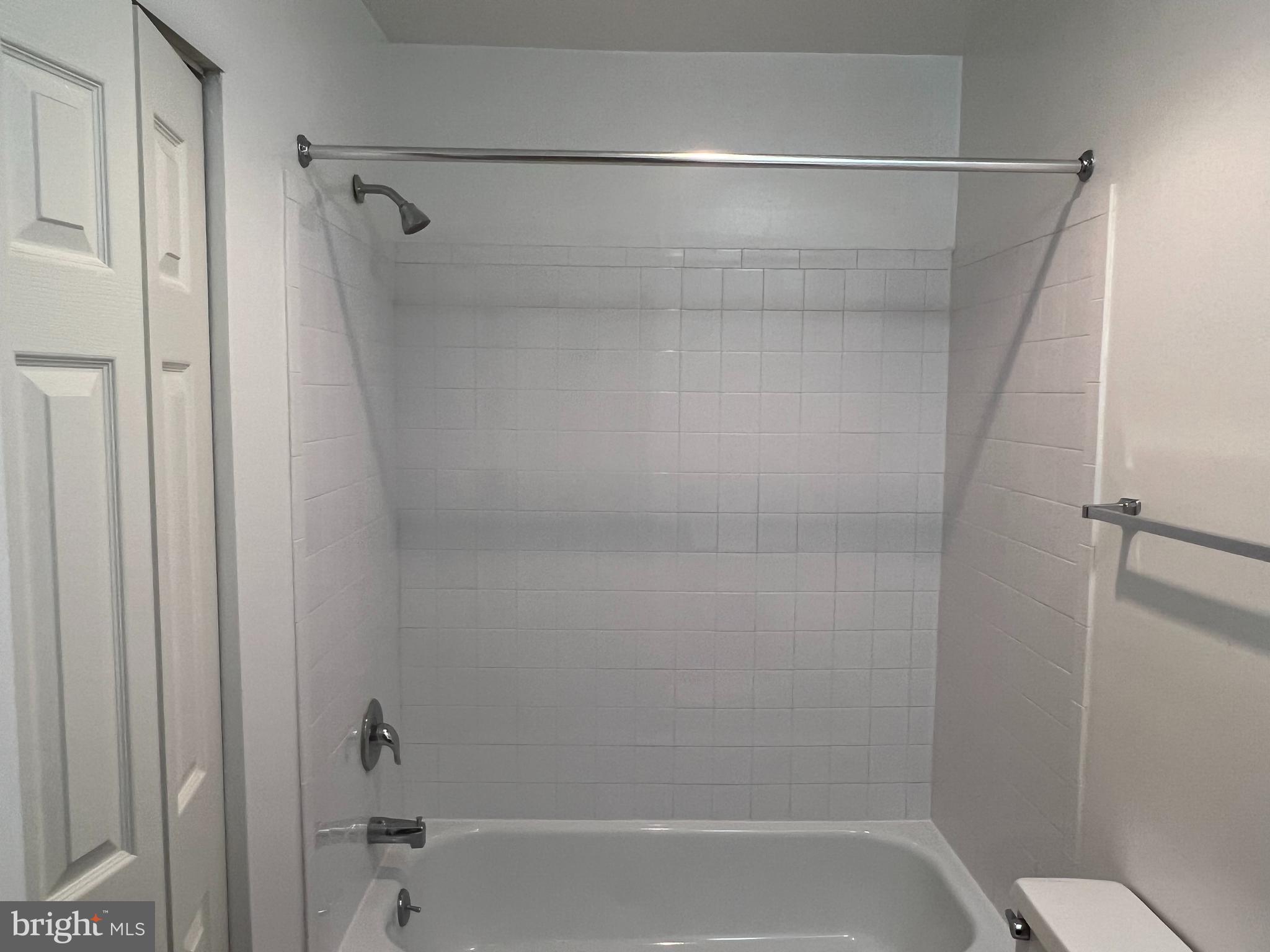 OLD FORGE CROSSING - Residential Lease