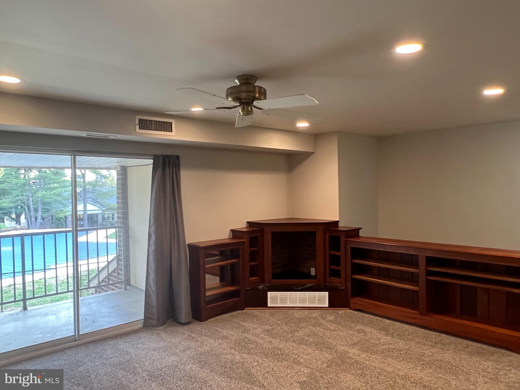 OLD FORGE CROSSING - Residential Lease