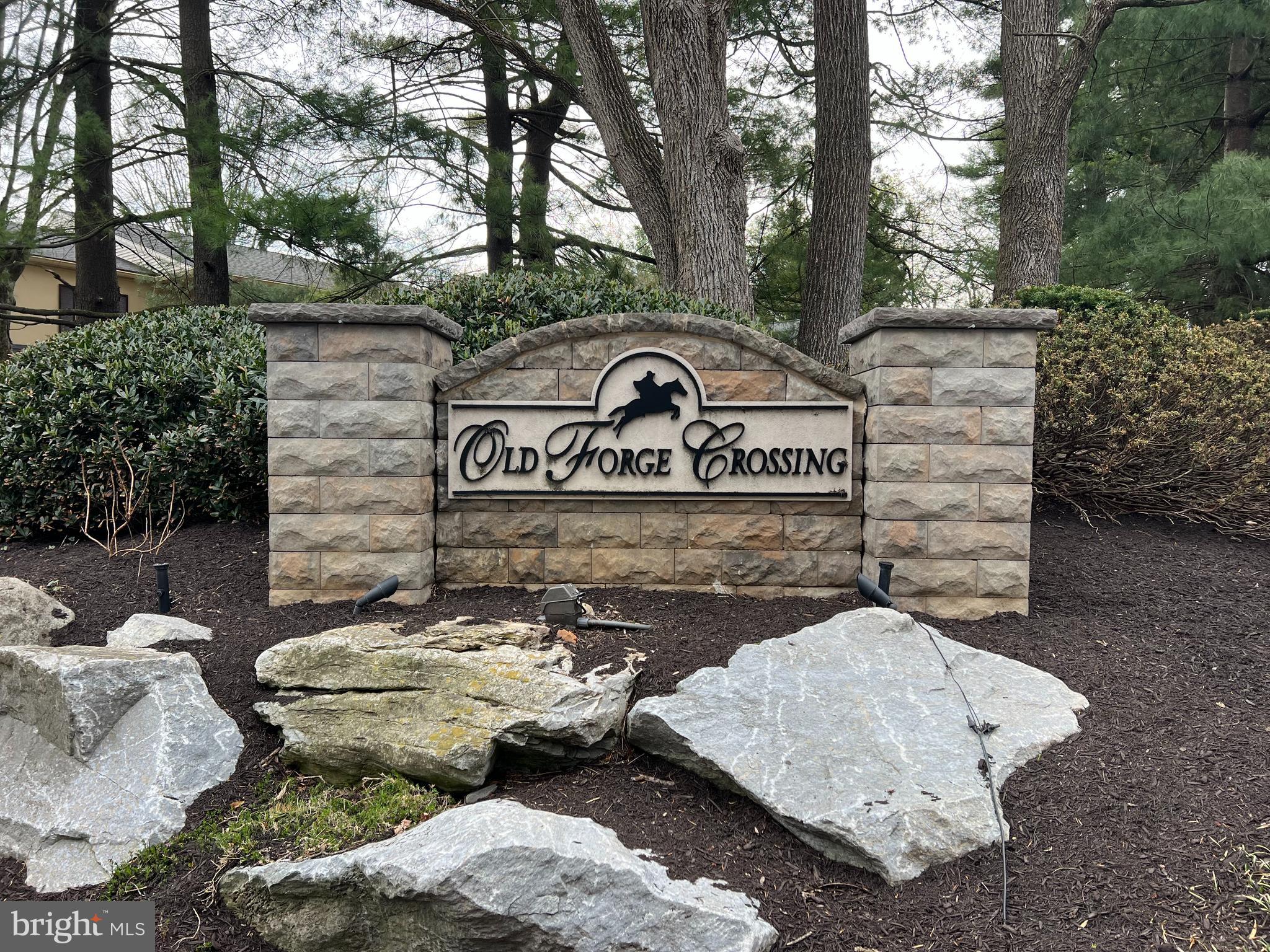 OLD FORGE CROSSING - Residential Lease