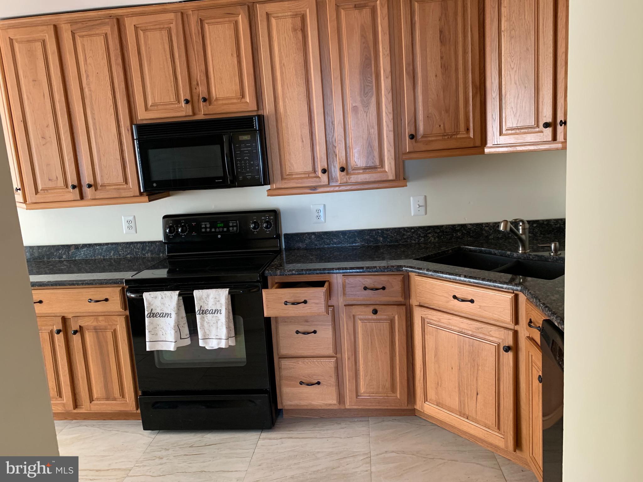 GERMANTOWN PARK - Residential Lease