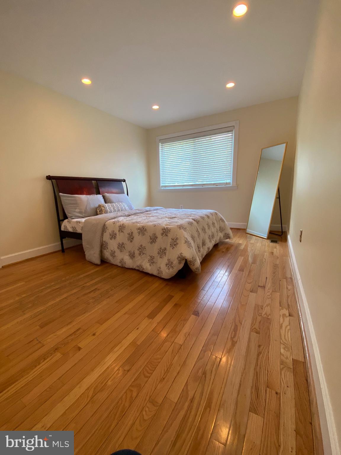 GERMANTOWN PARK - Residential Lease