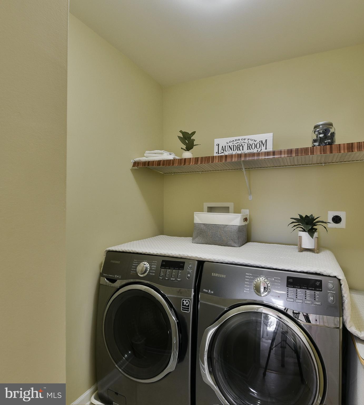 BELCOURT MANOR - Residential