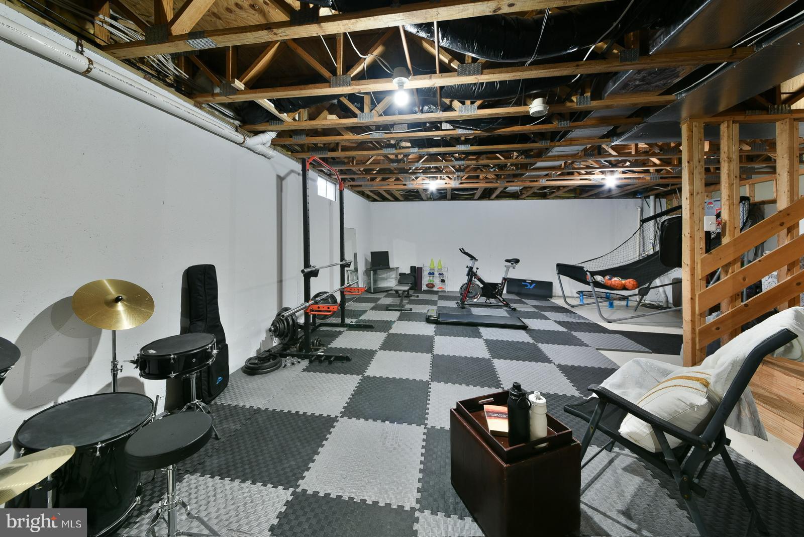 BELCOURT MANOR - Residential