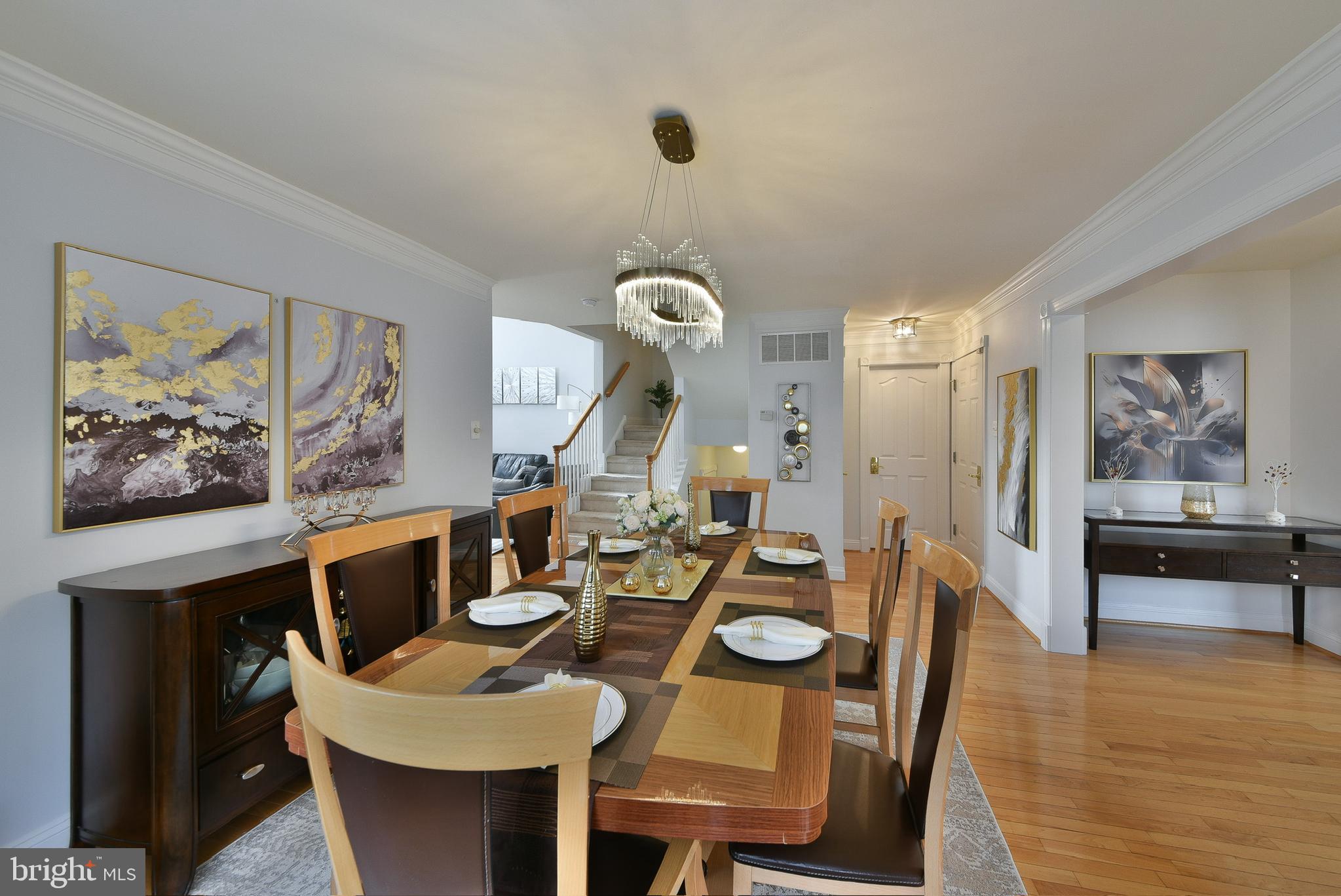 BELCOURT MANOR - Residential