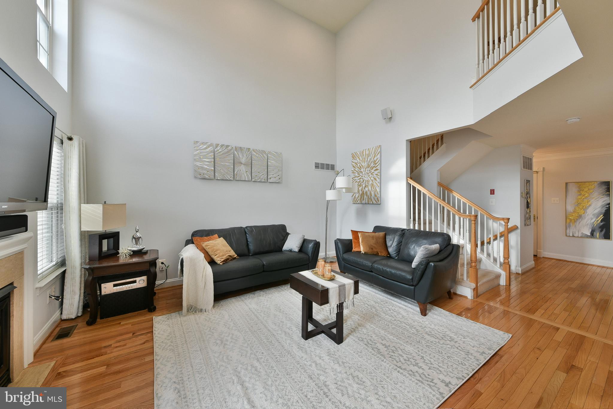 BELCOURT MANOR - Residential