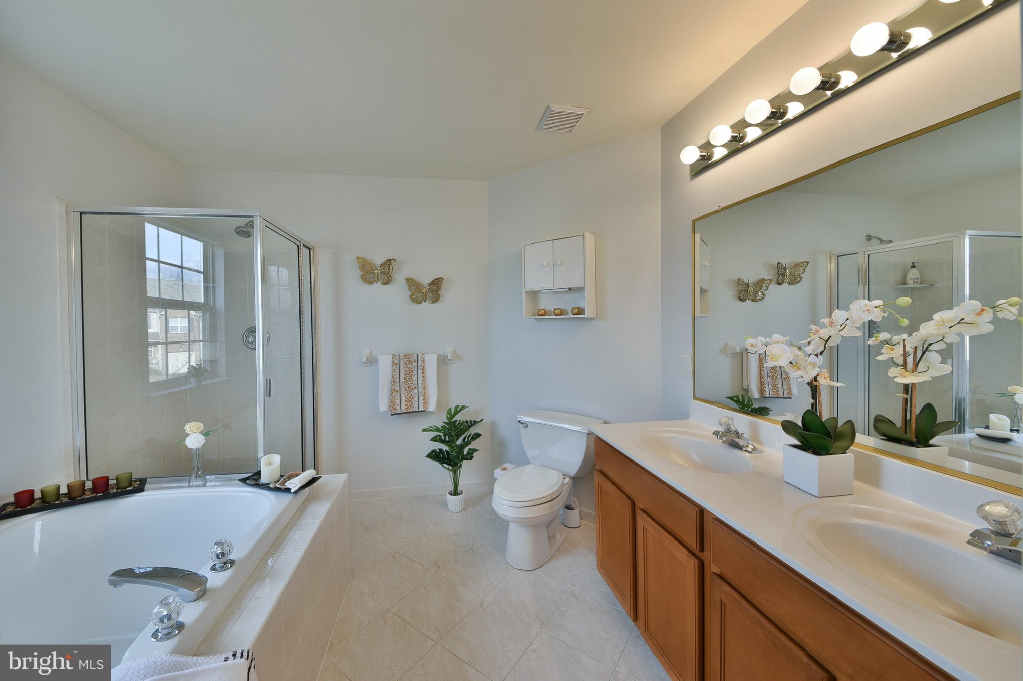 BELCOURT MANOR - Residential