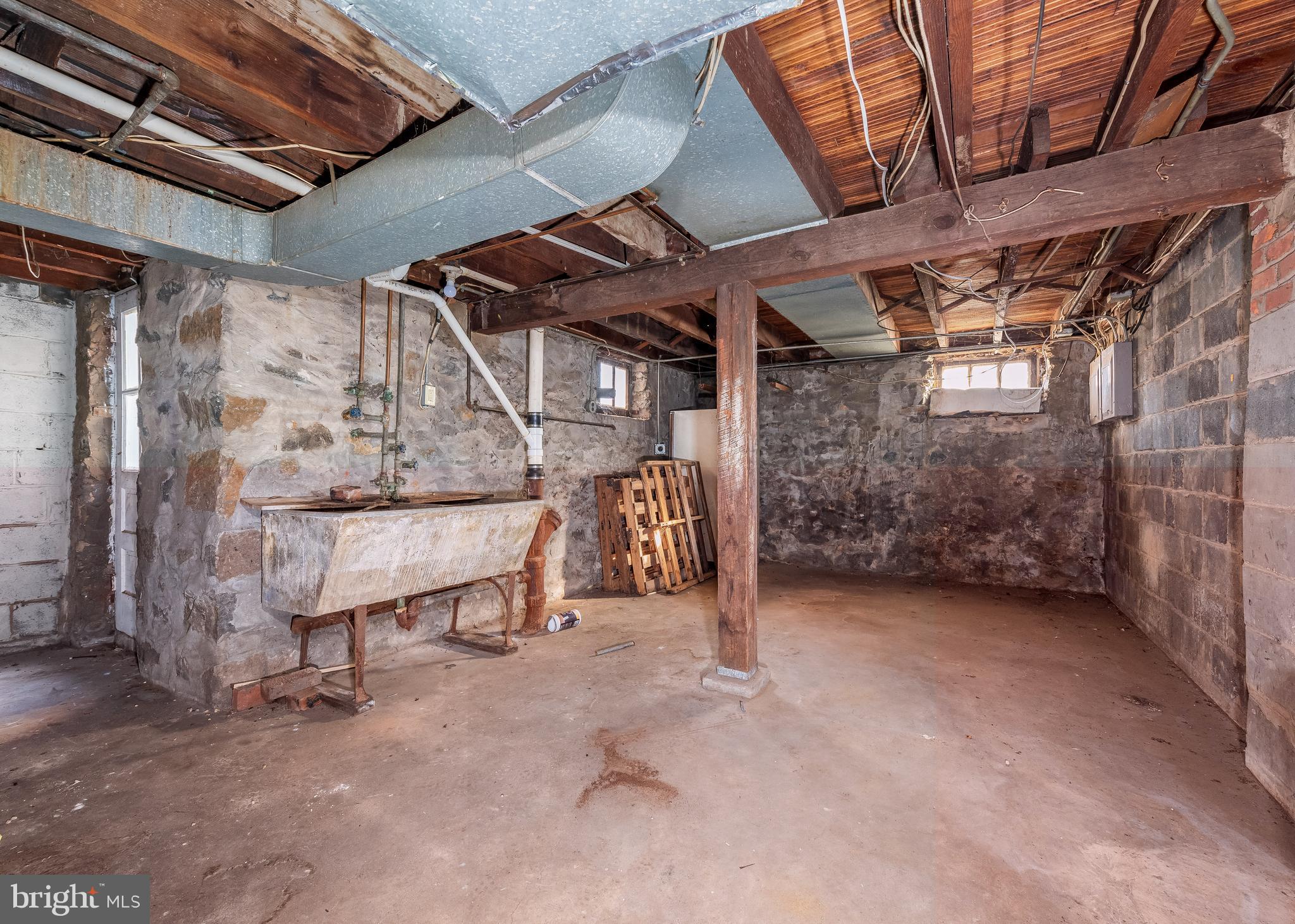 BROOKLYN - Residential