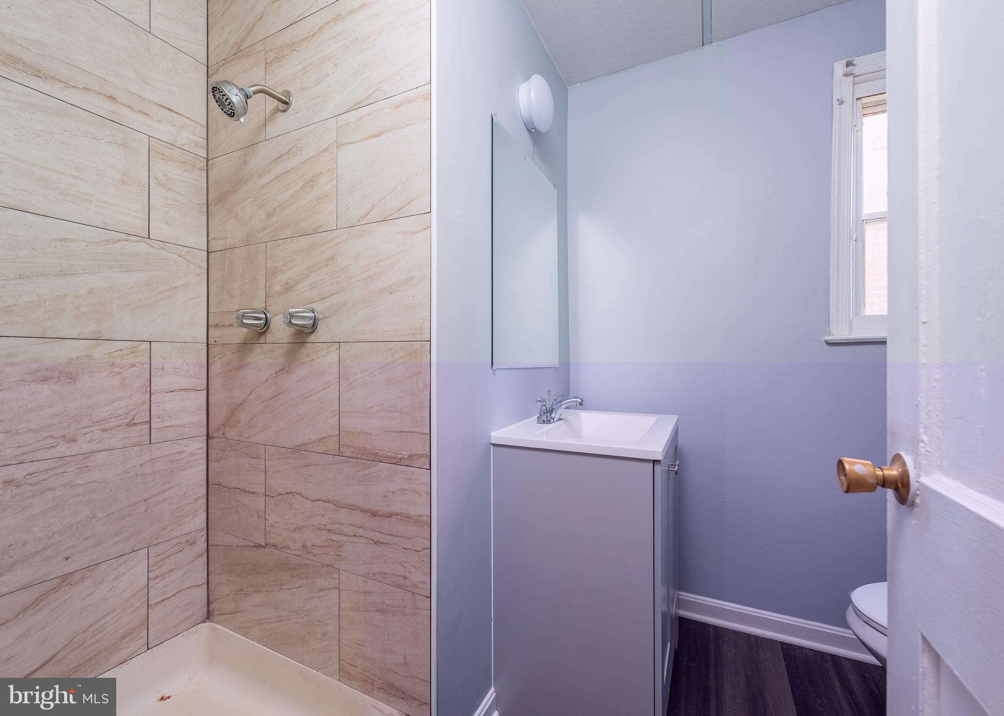 BROOKLYN - Residential