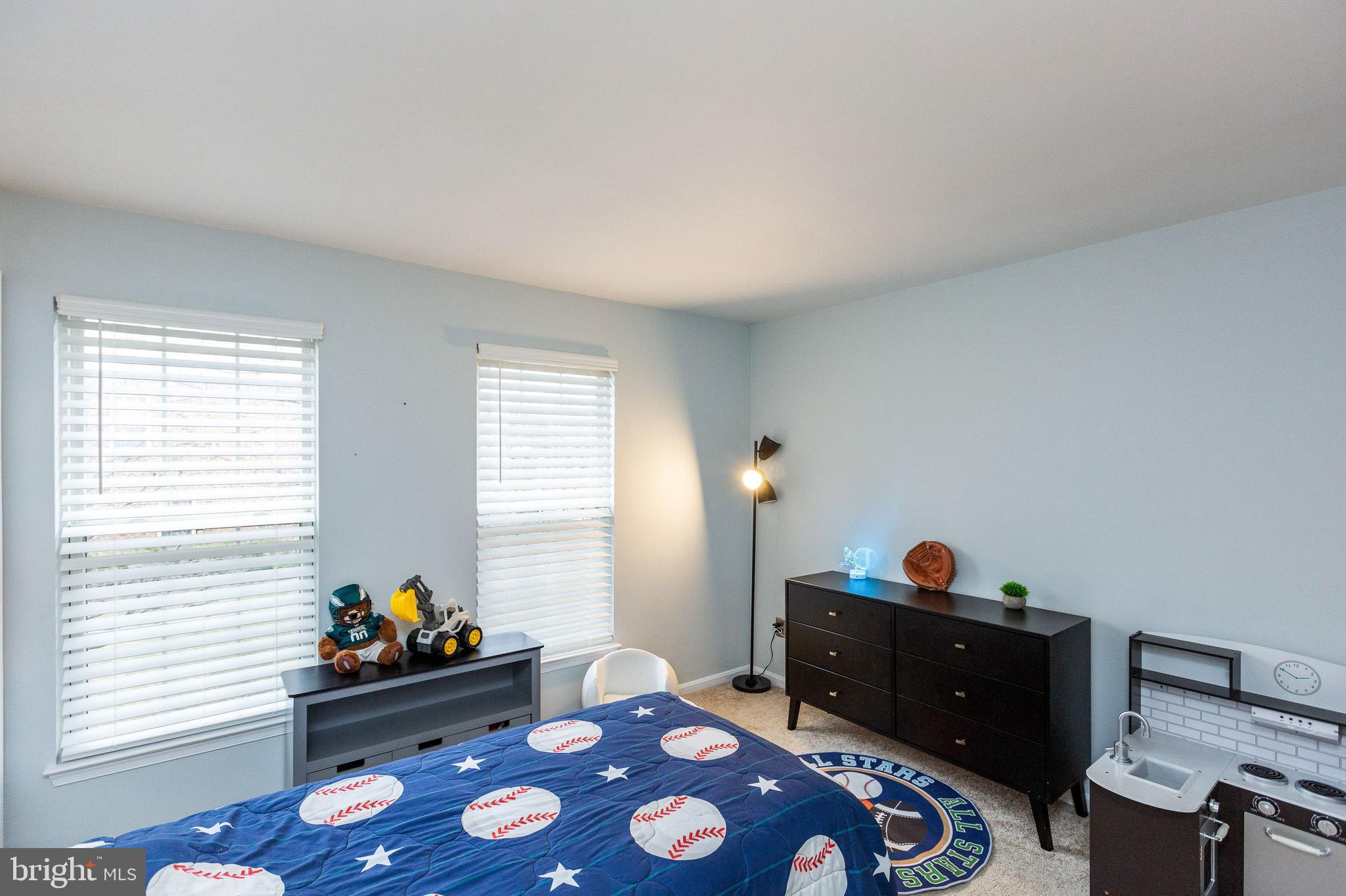 WOODVIEW VILLAGE - Residential