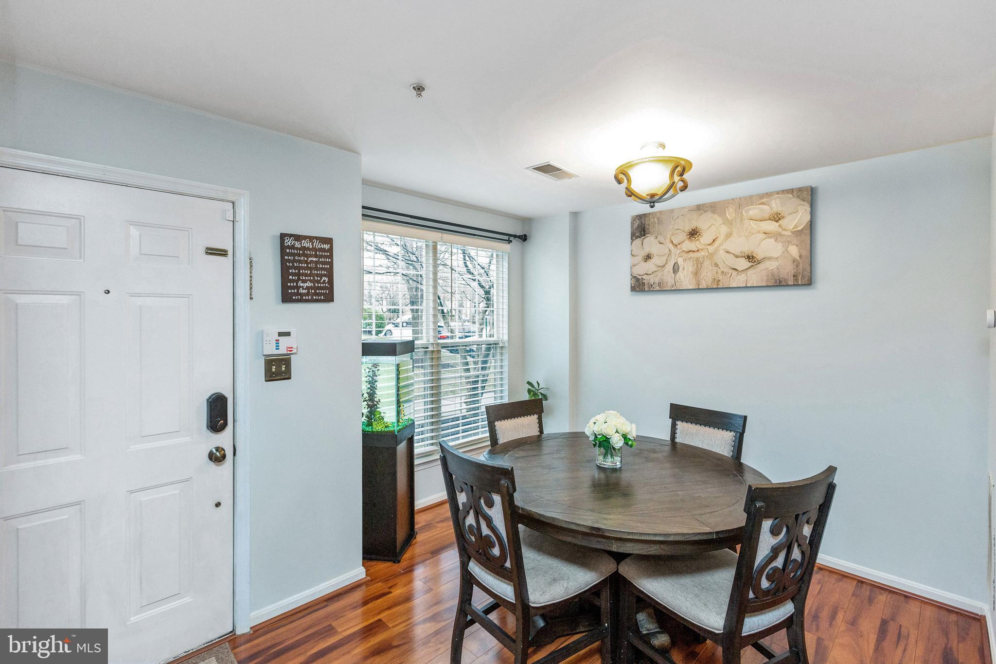 WOODVIEW VILLAGE - Residential