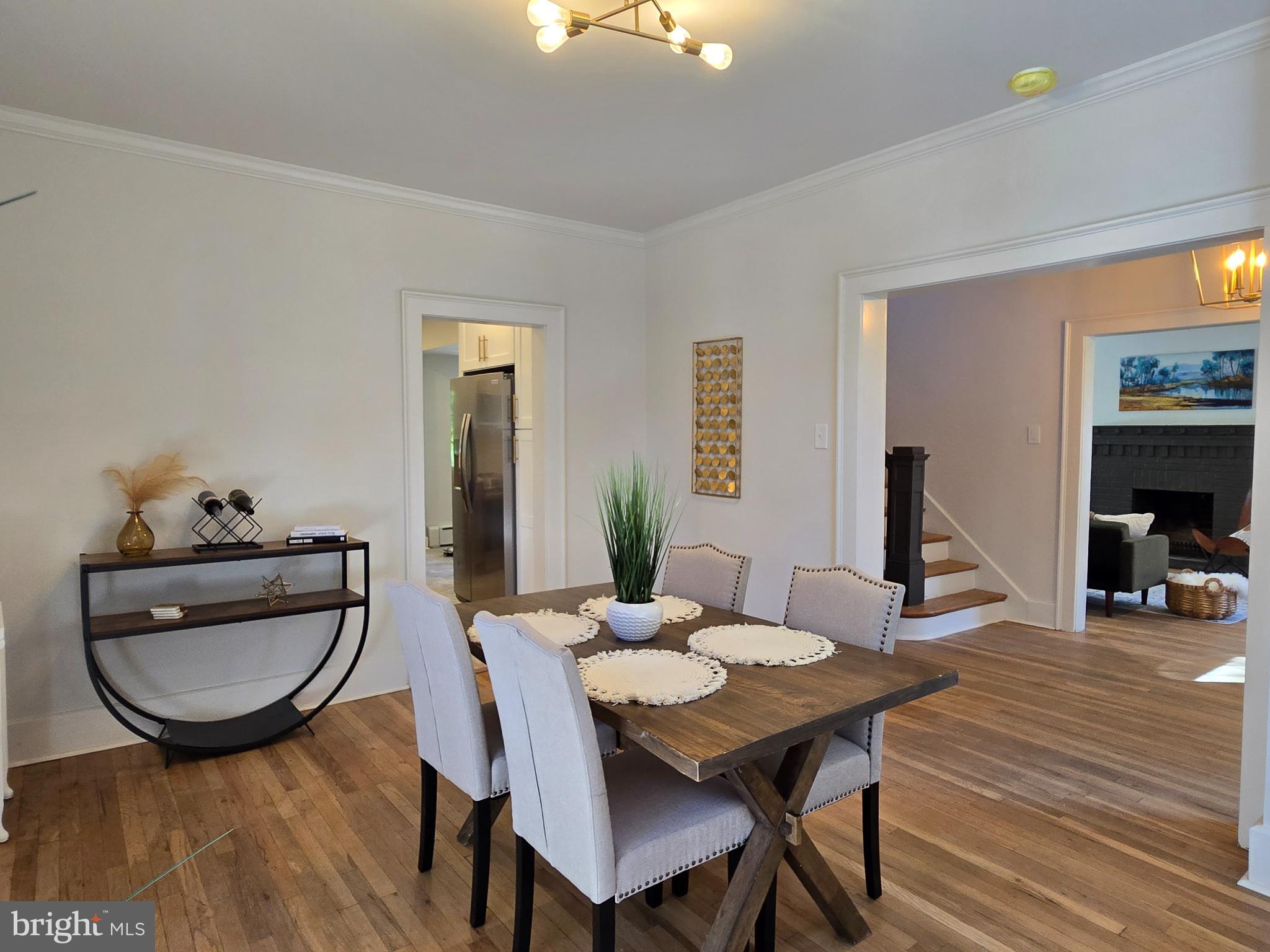 GLENSIDE - Residential