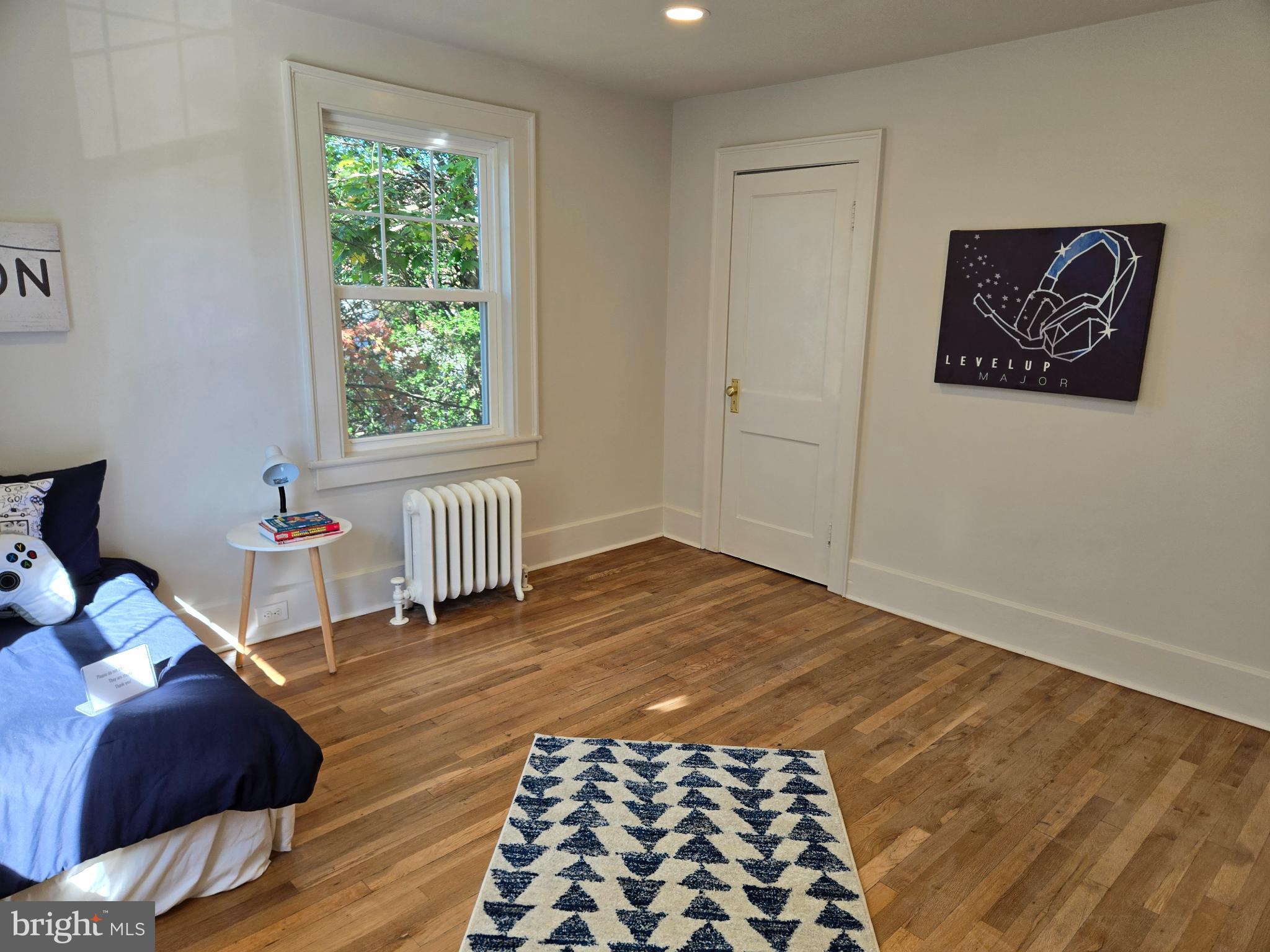 GLENSIDE - Residential