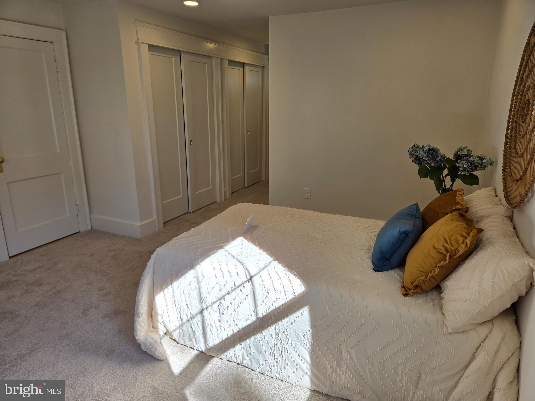 GLENSIDE - Residential