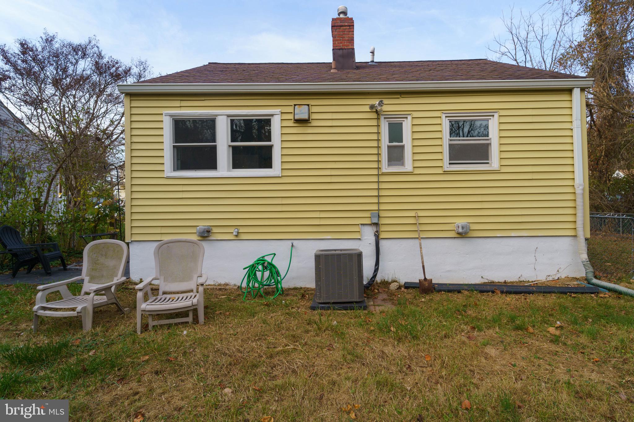 VEIRS MILL VILLAGE - Residential Lease