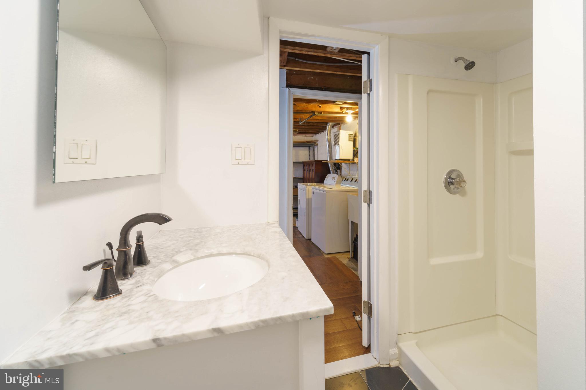 VEIRS MILL VILLAGE - Residential Lease