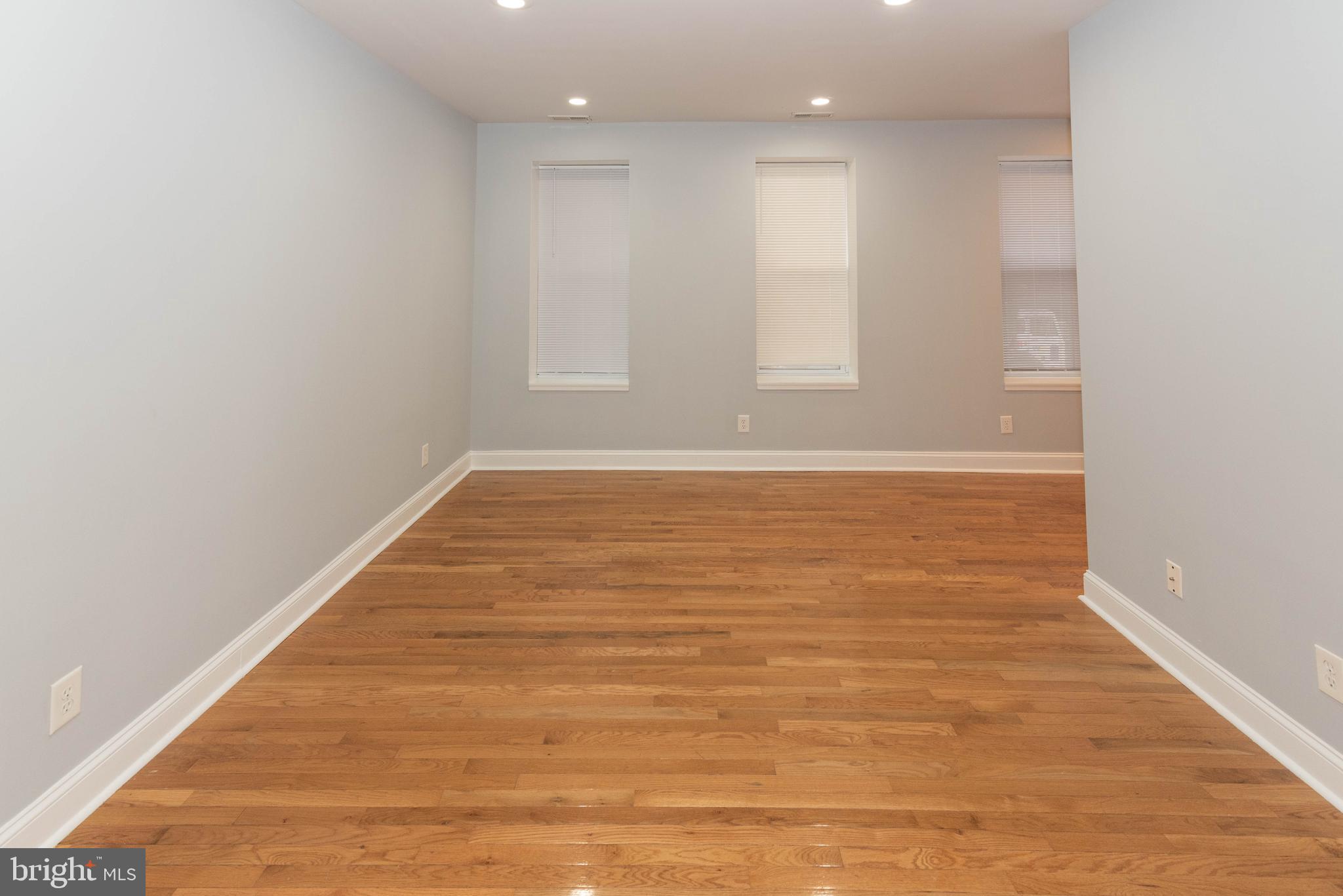 RESERVOIR HILL - Commercial Sale