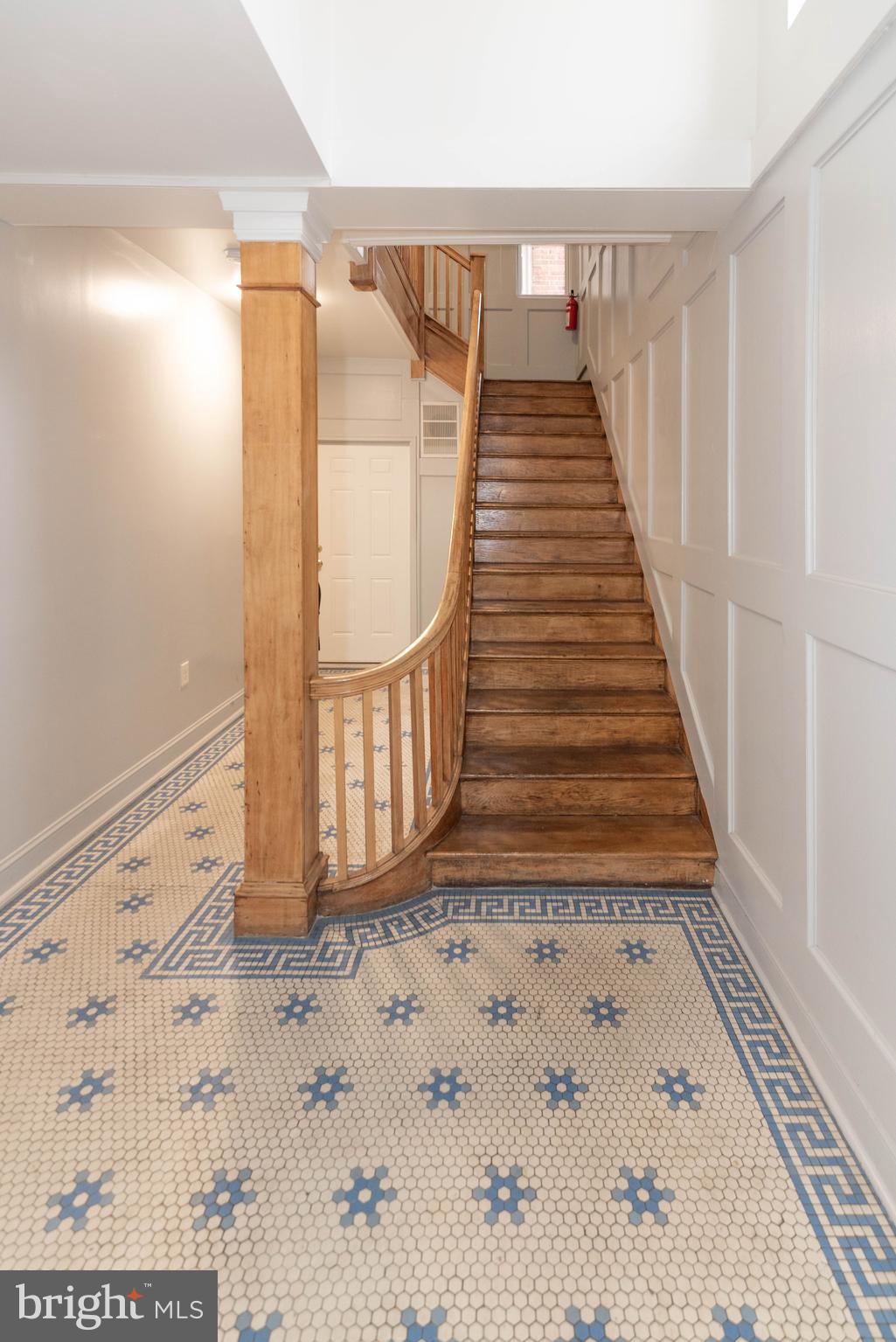 RESERVOIR HILL - Commercial Sale