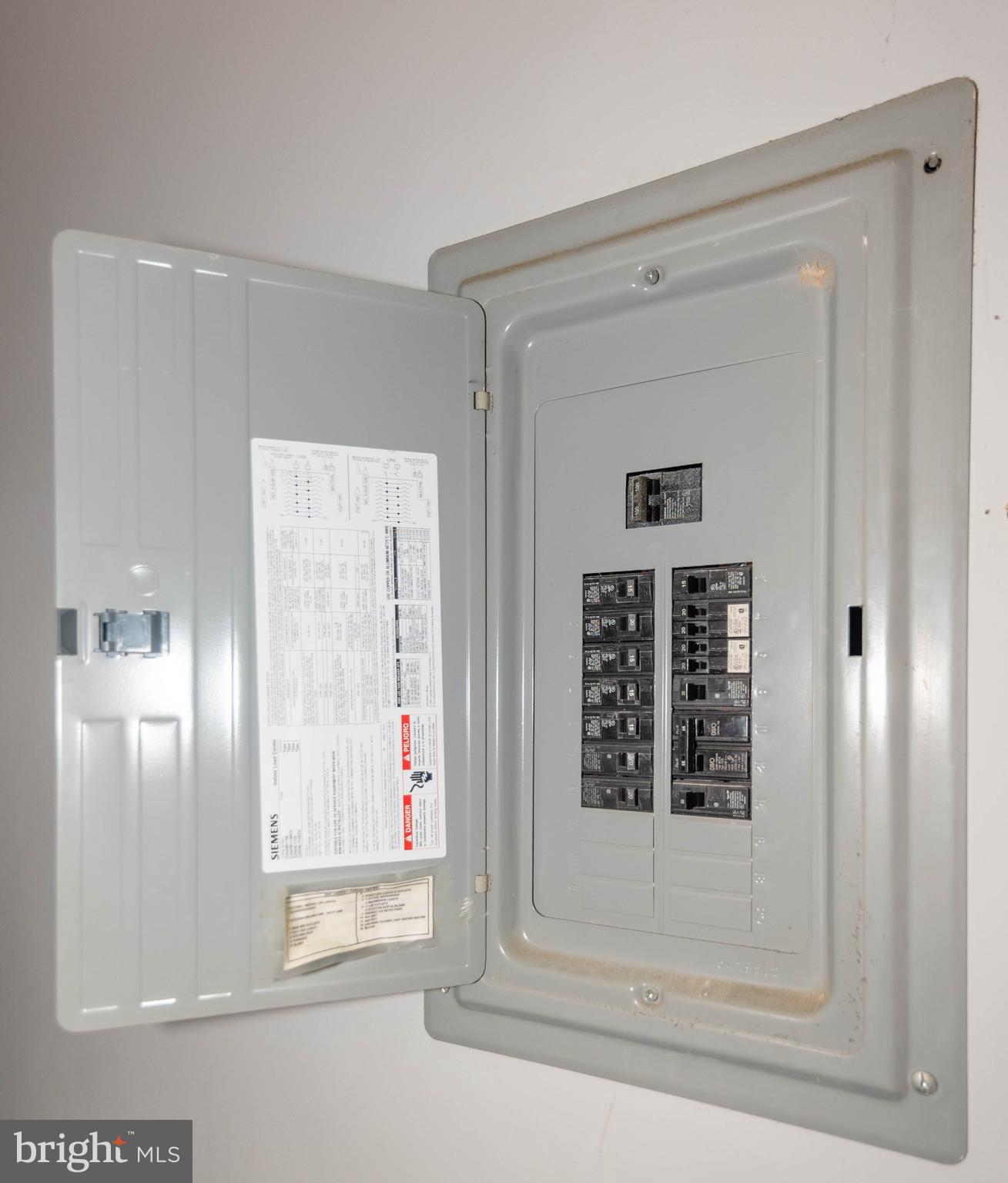 RESERVOIR HILL - Commercial Sale