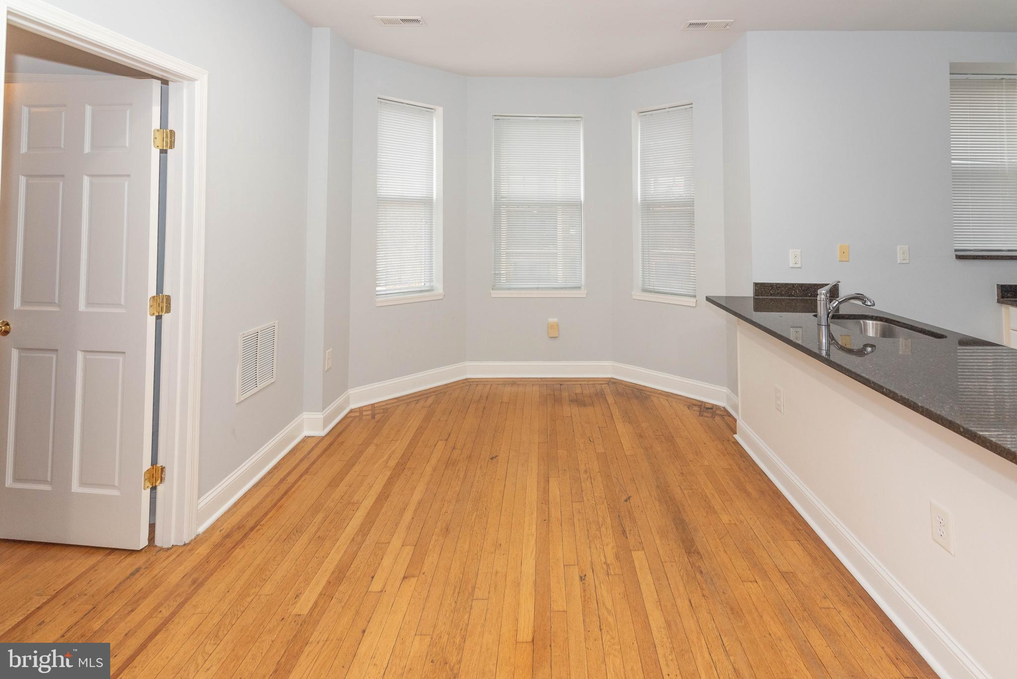 RESERVOIR HILL - Commercial Sale