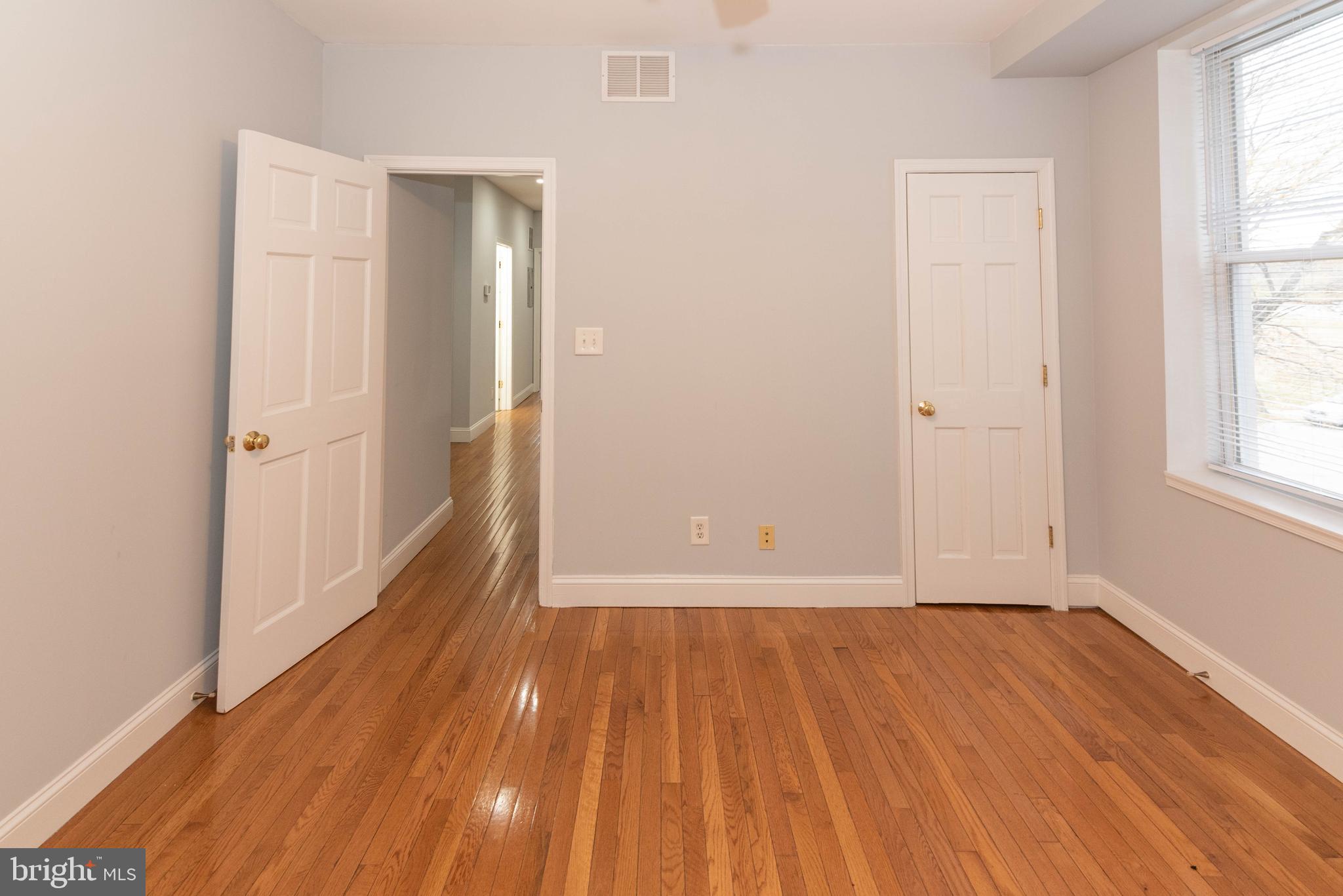 RESERVOIR HILL - Commercial Sale