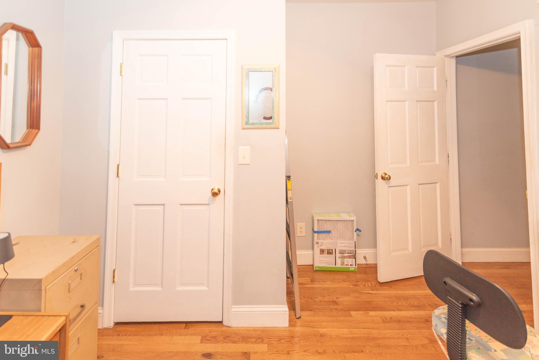 RESERVOIR HILL - Commercial Sale