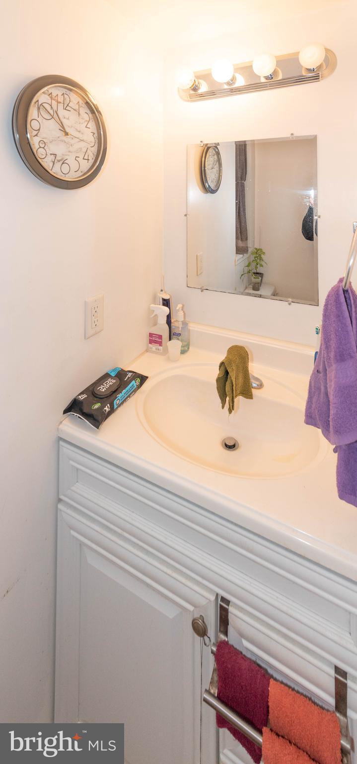 RESERVOIR HILL - Commercial Sale