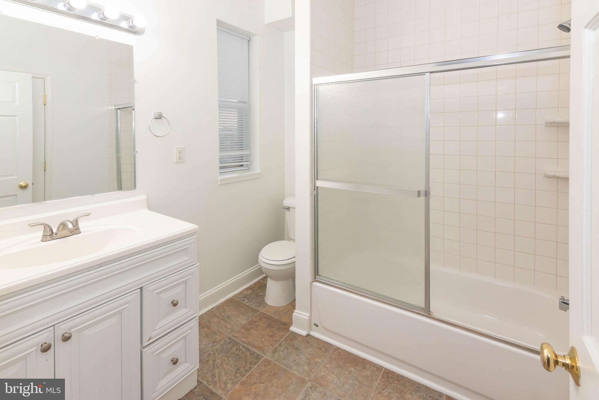 RESERVOIR HILL - Commercial Sale