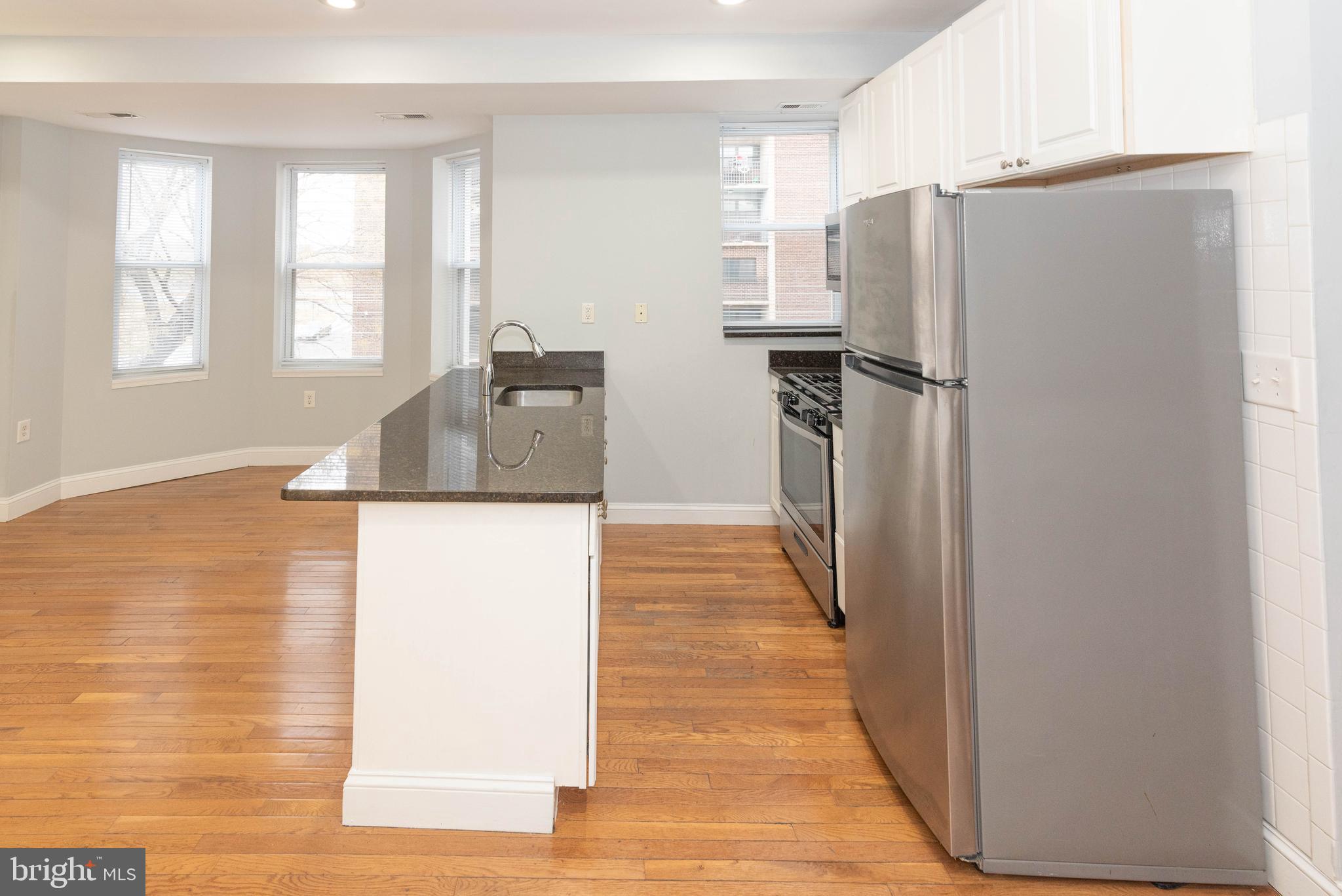 RESERVOIR HILL - Commercial Sale