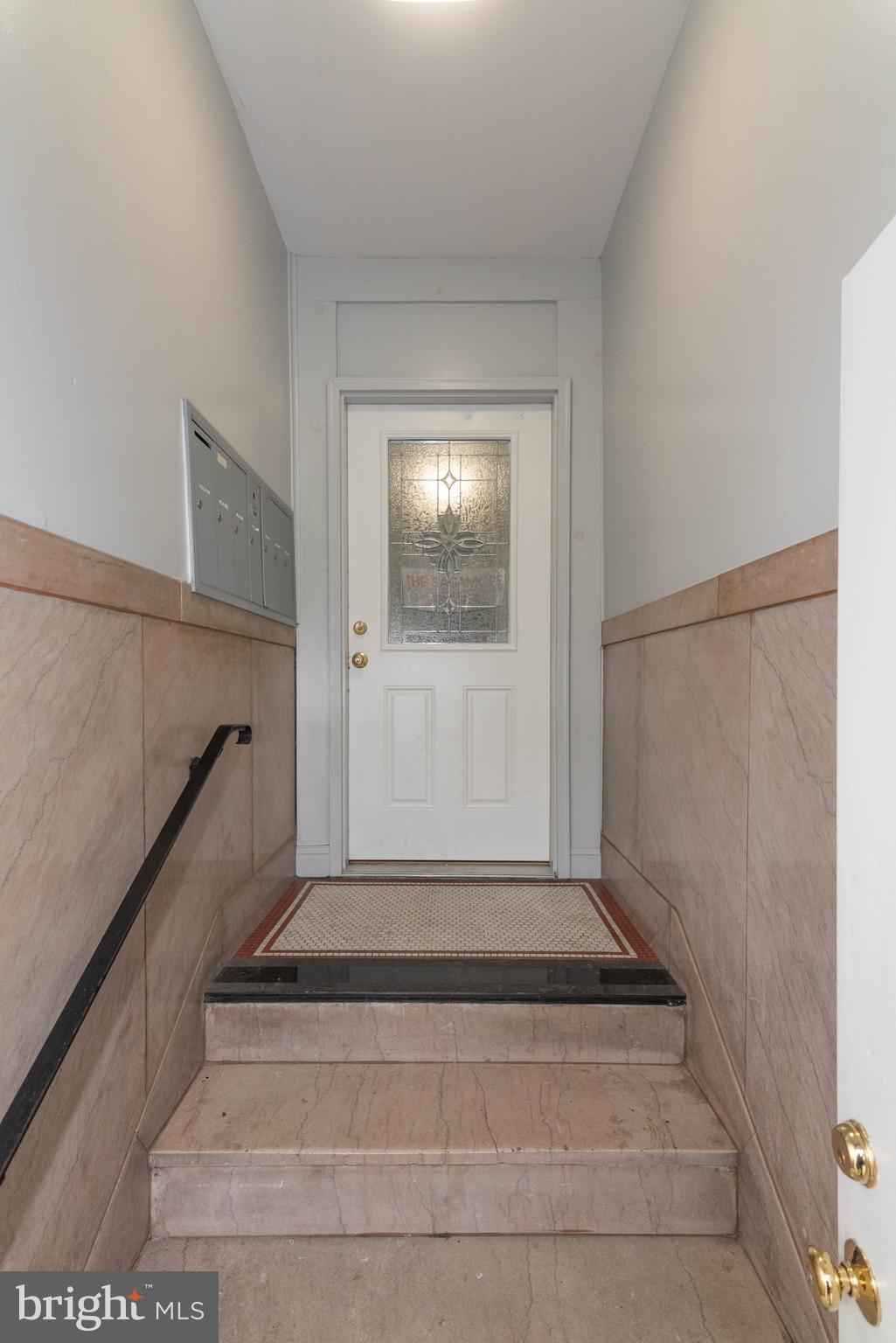 RESERVOIR HILL - Commercial Sale