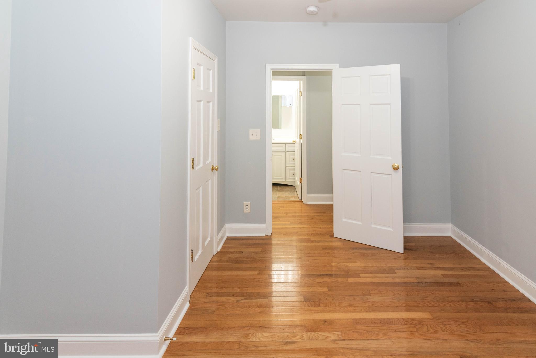 RESERVOIR HILL - Commercial Sale