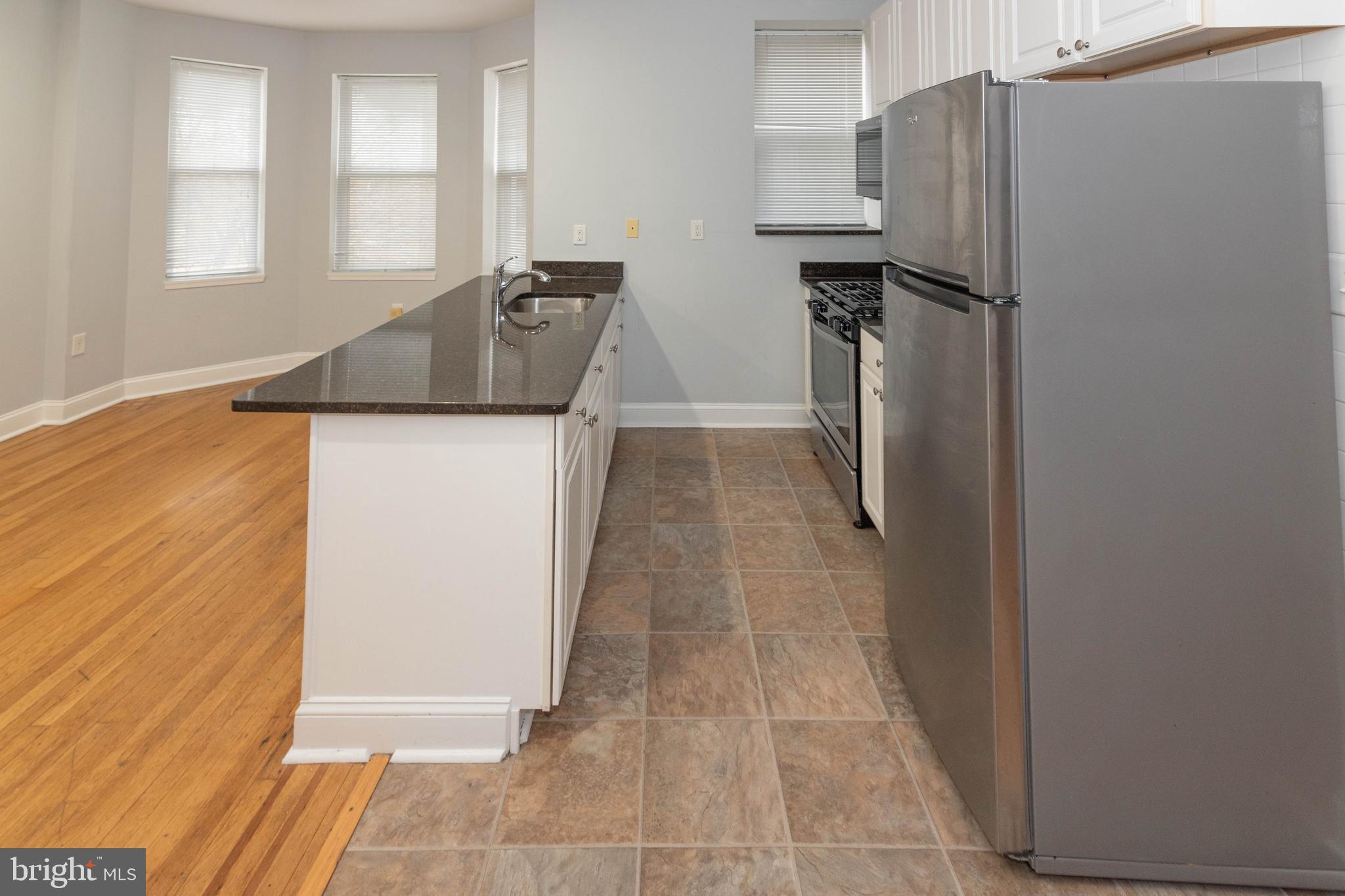 RESERVOIR HILL - Commercial Sale