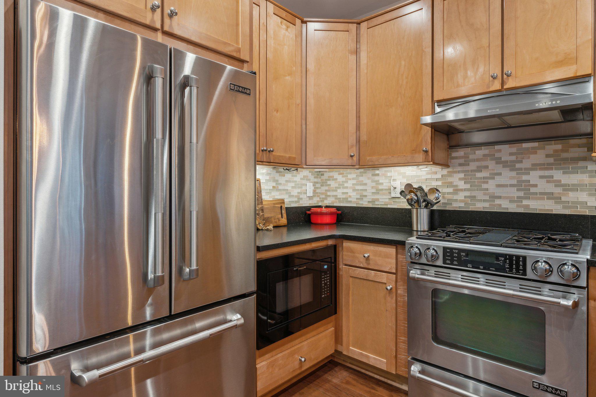 RHODES HILL SQUARE - Residential