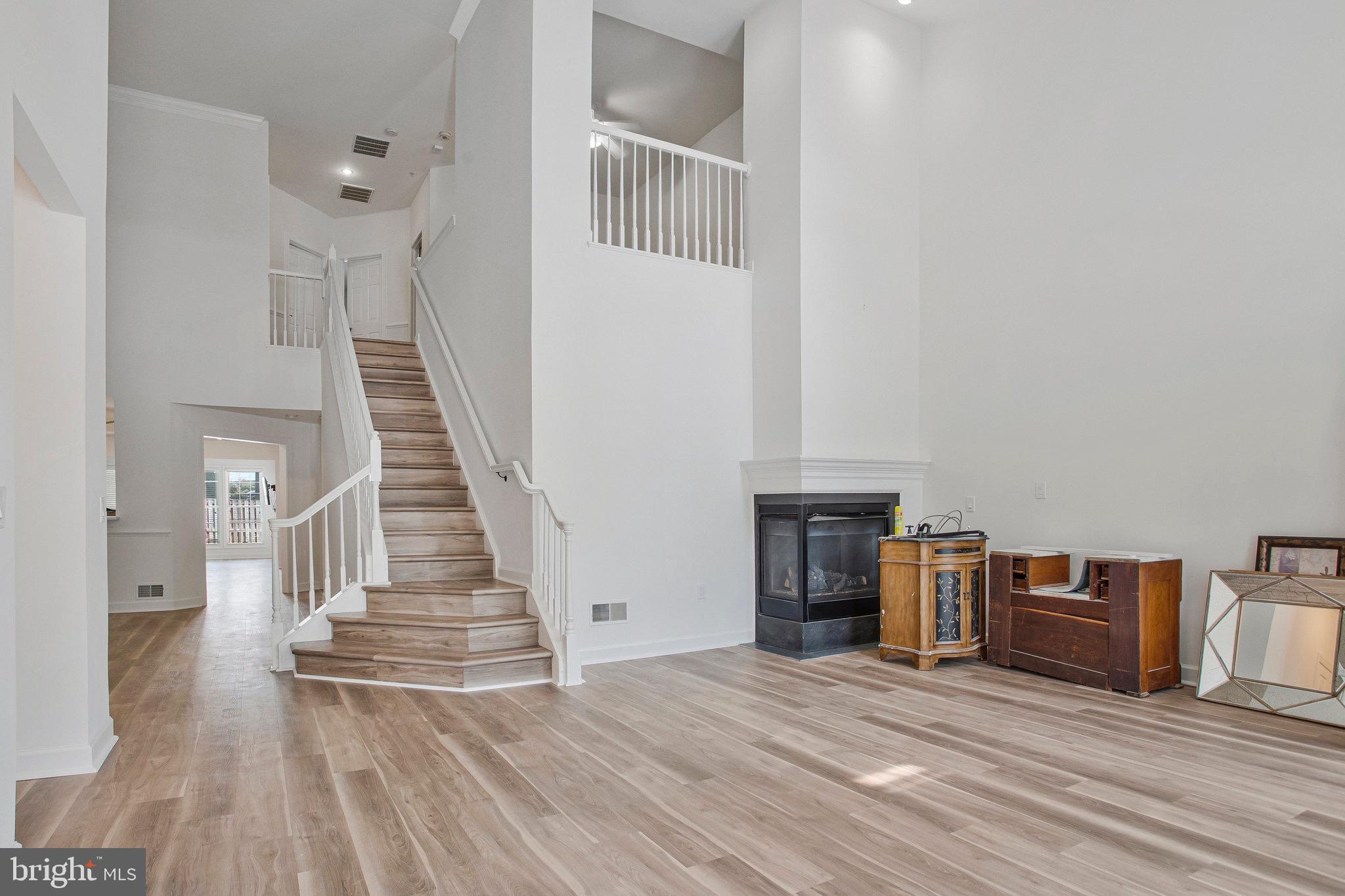 322 HAMLET CIRCLE