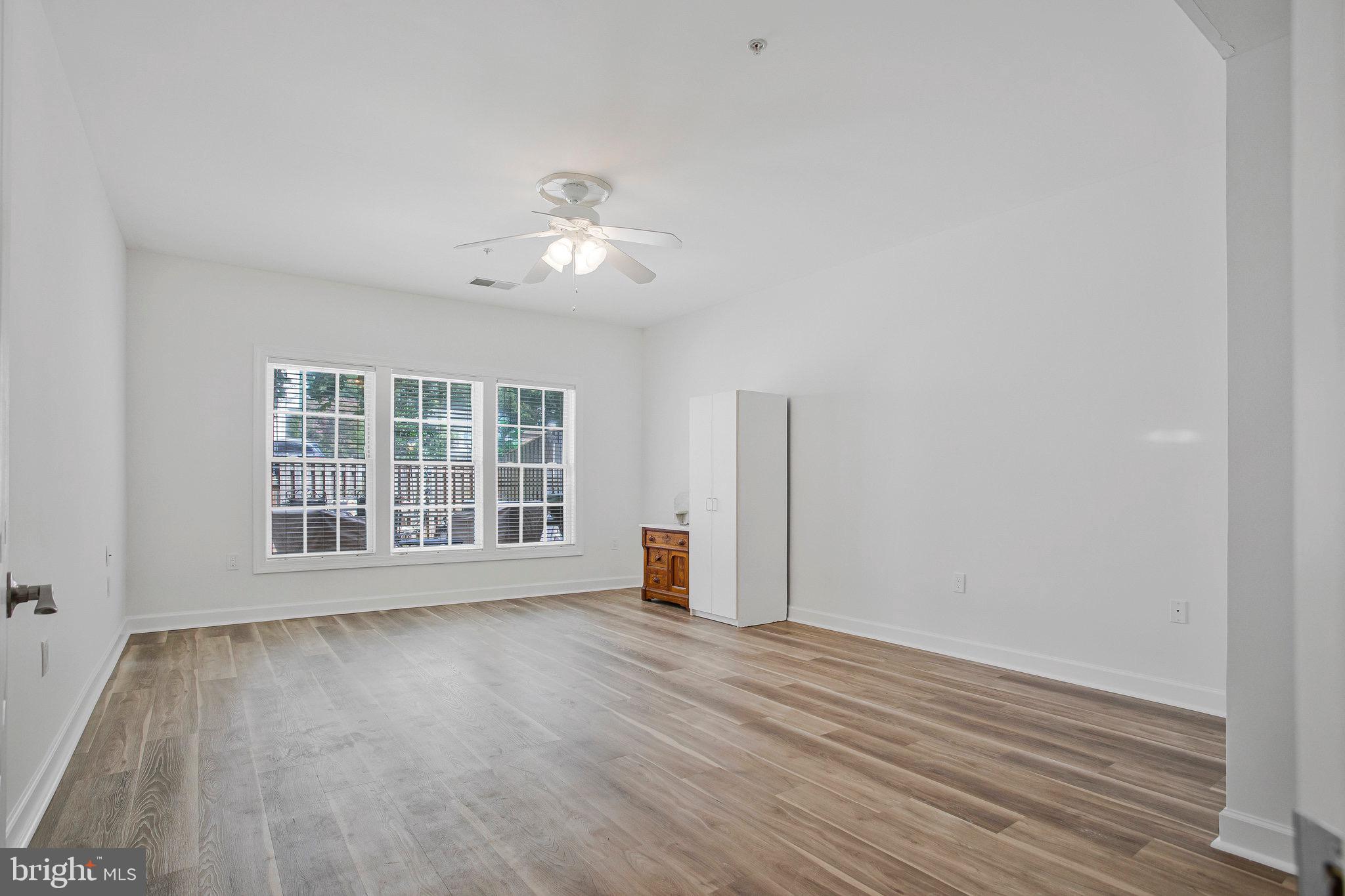 THE HAMLETS AT SOUTH RIVER COLONY - Residential