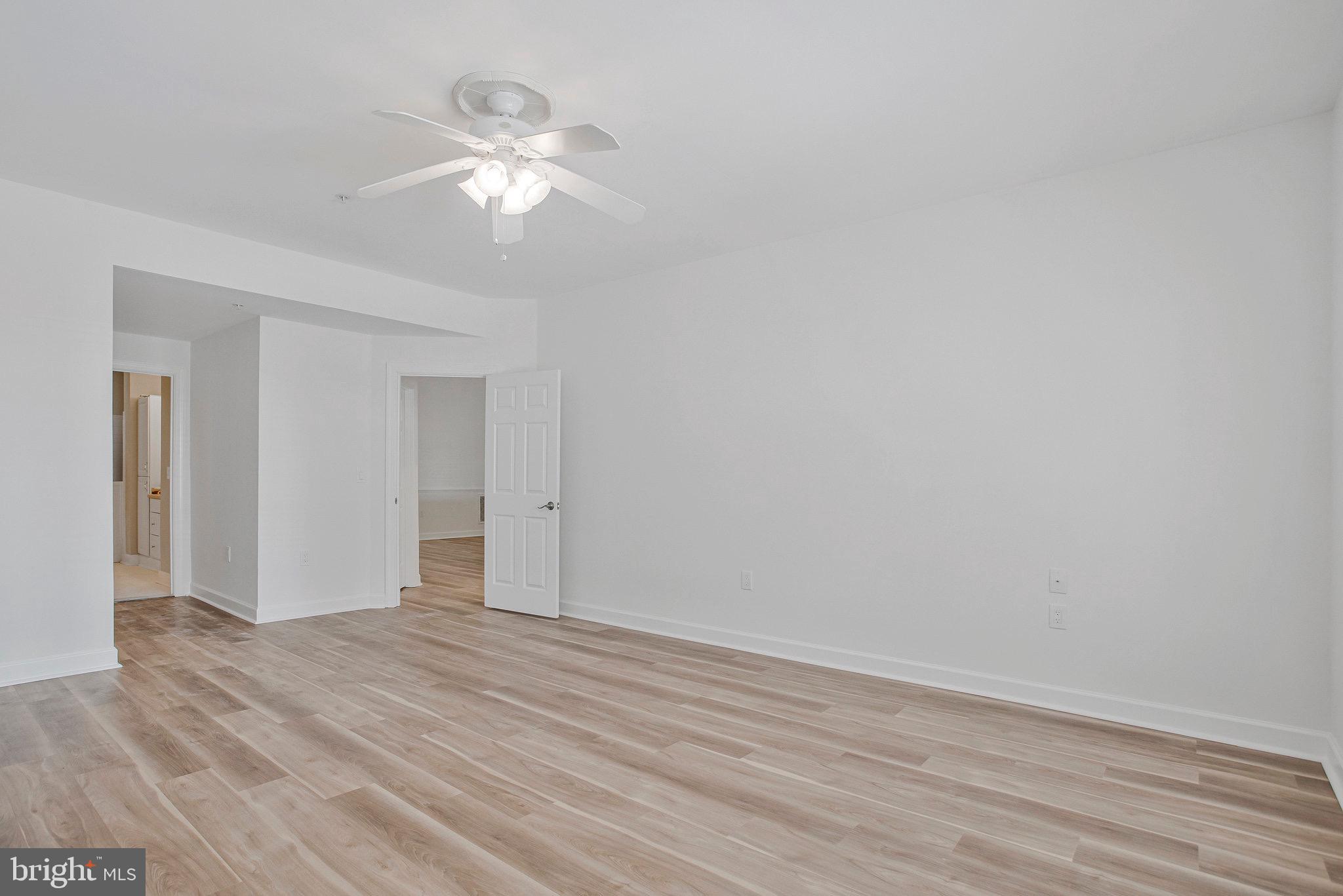THE HAMLETS AT SOUTH RIVER COLONY - Residential
