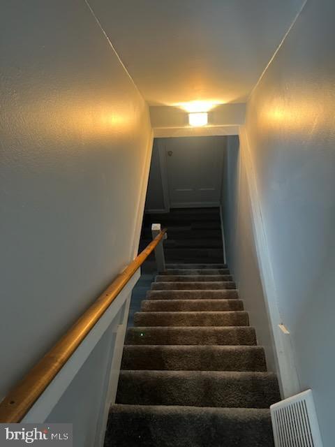 EASTWOOD HEIGHTS - Residential Lease