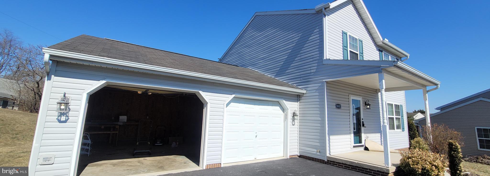 FOUNTAINVIEW - Residential