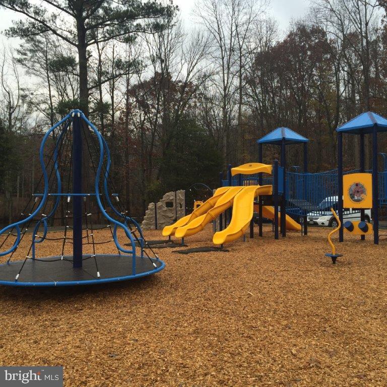 LAKE LAND OR - Residential