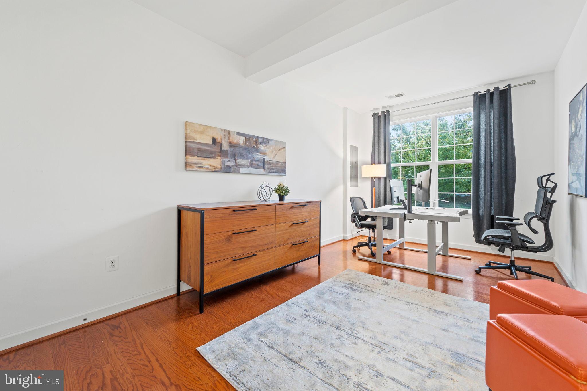 PMW FARMS - Residential