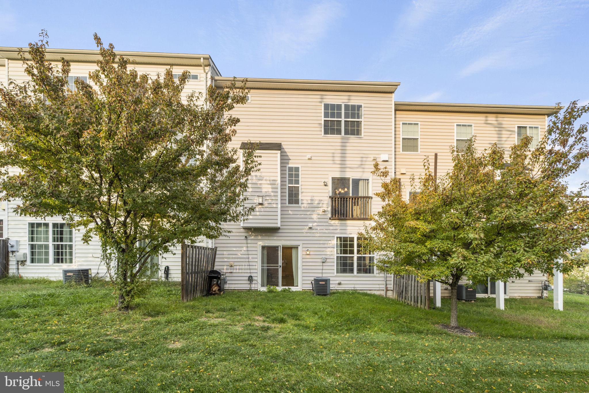 PMW FARMS - Residential